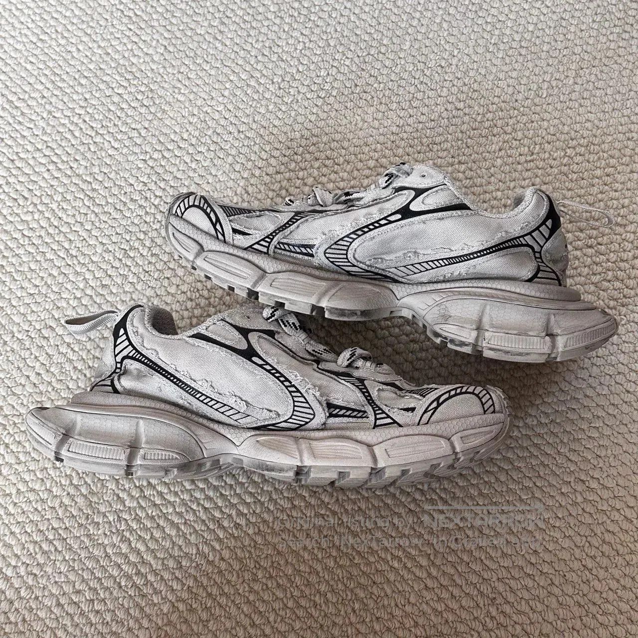 Balenciaga balenciaga 3xl dad sneakers in beige. Size US 6 / IT 36 - 5 Thumbnail