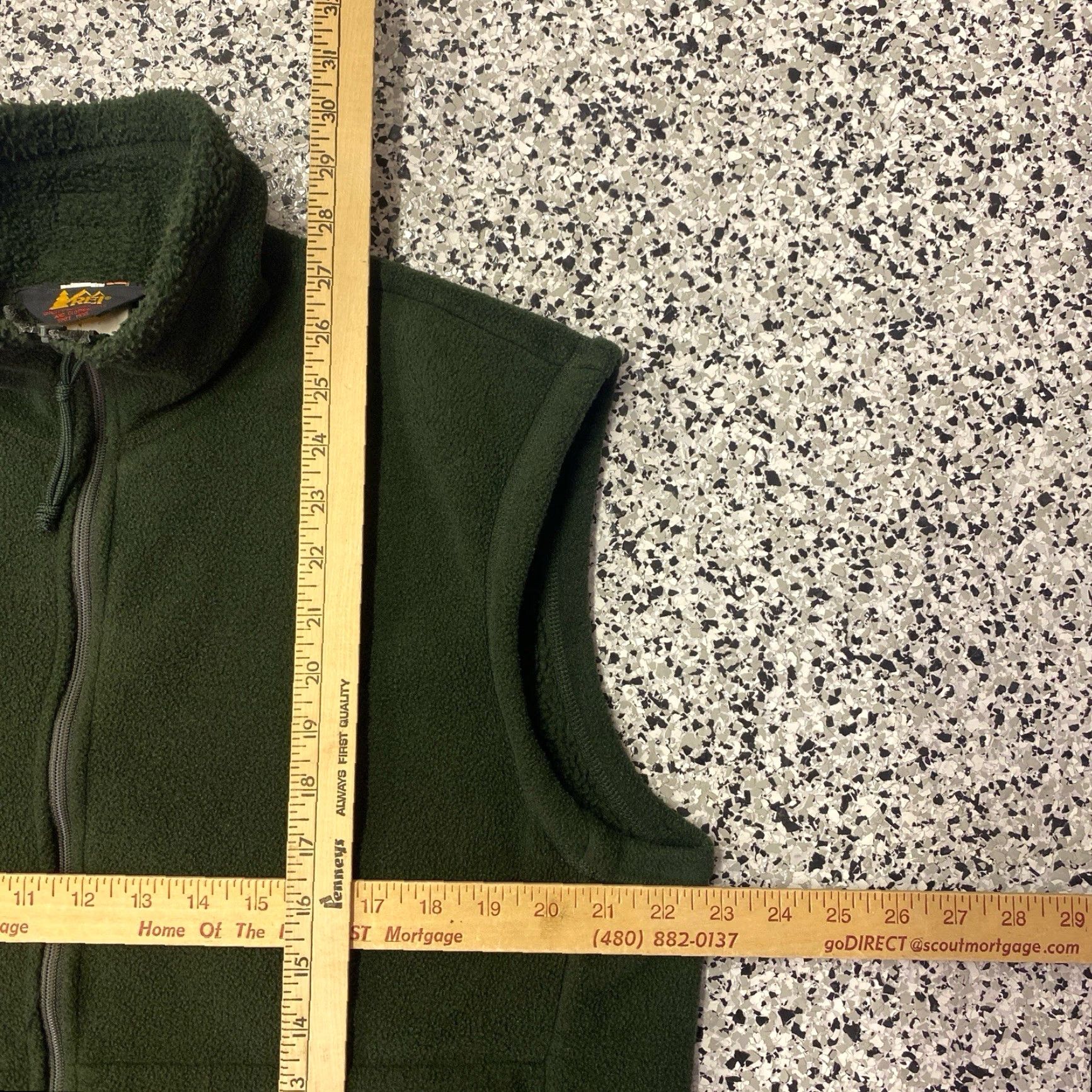 Vintage VINTAGE REI Thaw Green Sweater Vest Men’s Size Medium Full Zip M USA Size US M / EU 48-50 / 2 - 2 Thumbnail