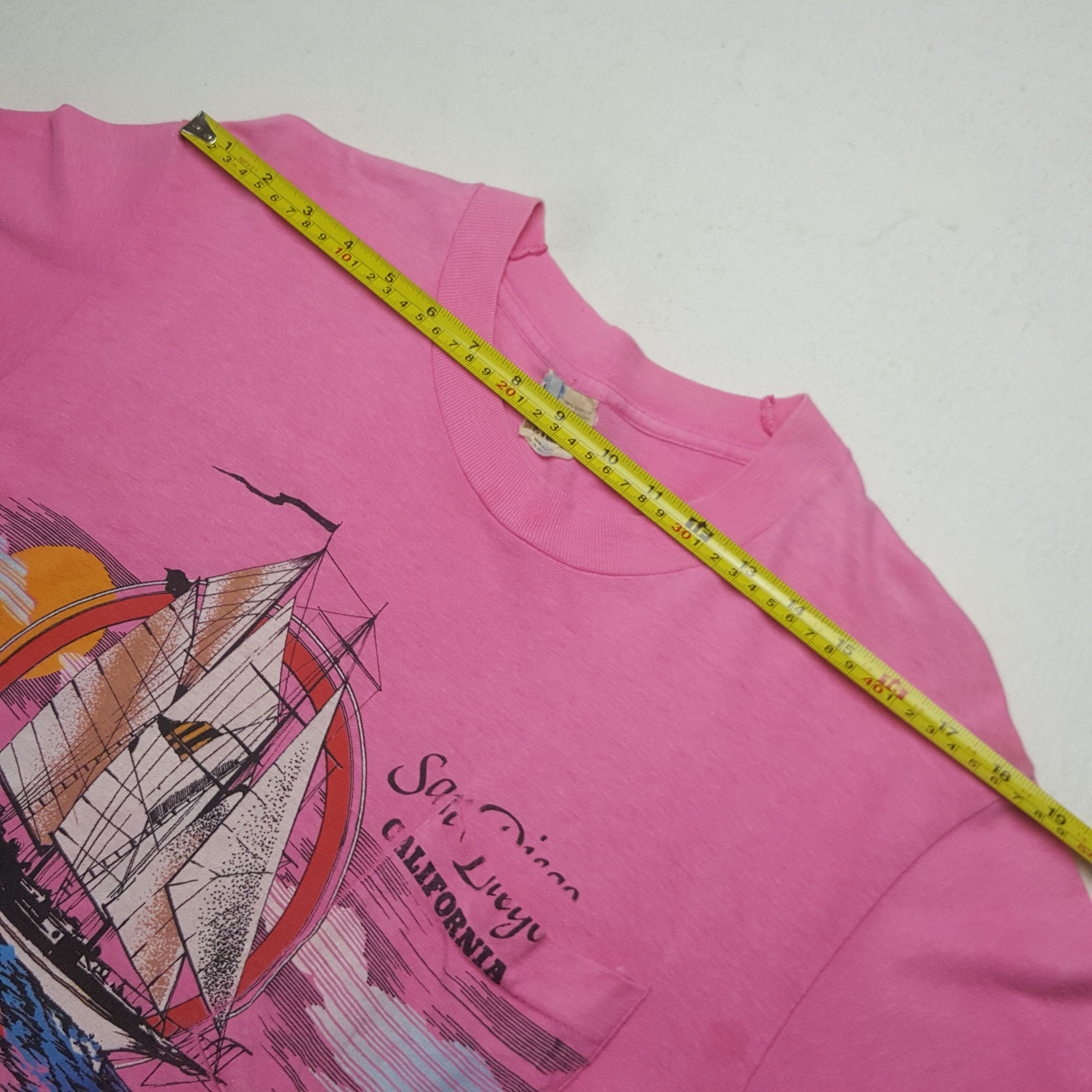 Designer Vintage San Diego California Tshirt Size US M / EU 48-50 / 2 - 6 Thumbnail