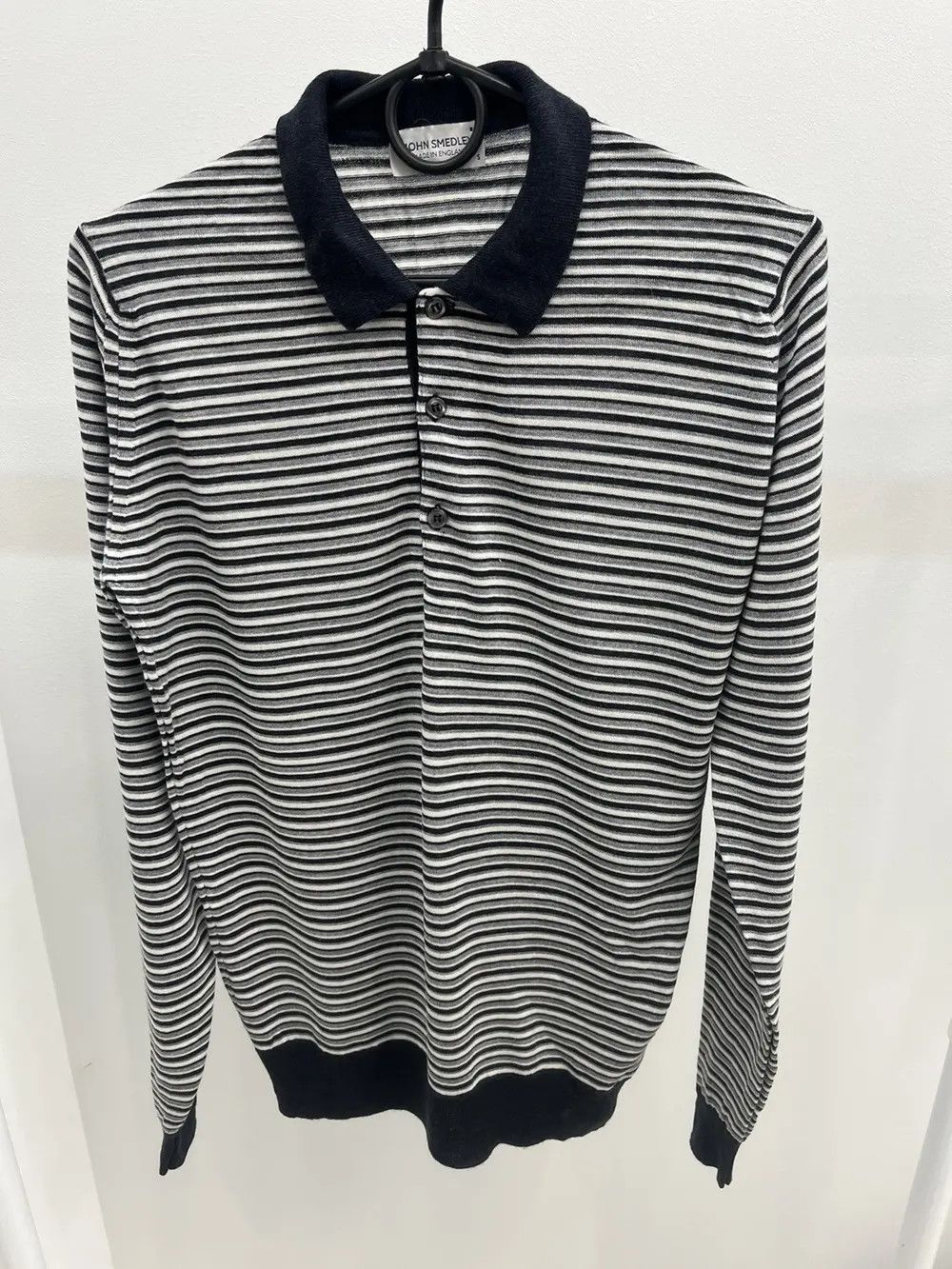 John Smedley John Smedley Colar Neck Striped Wool Jumper Sweater Size US S / EU 44-46 / 1 - 1 Thumbnail