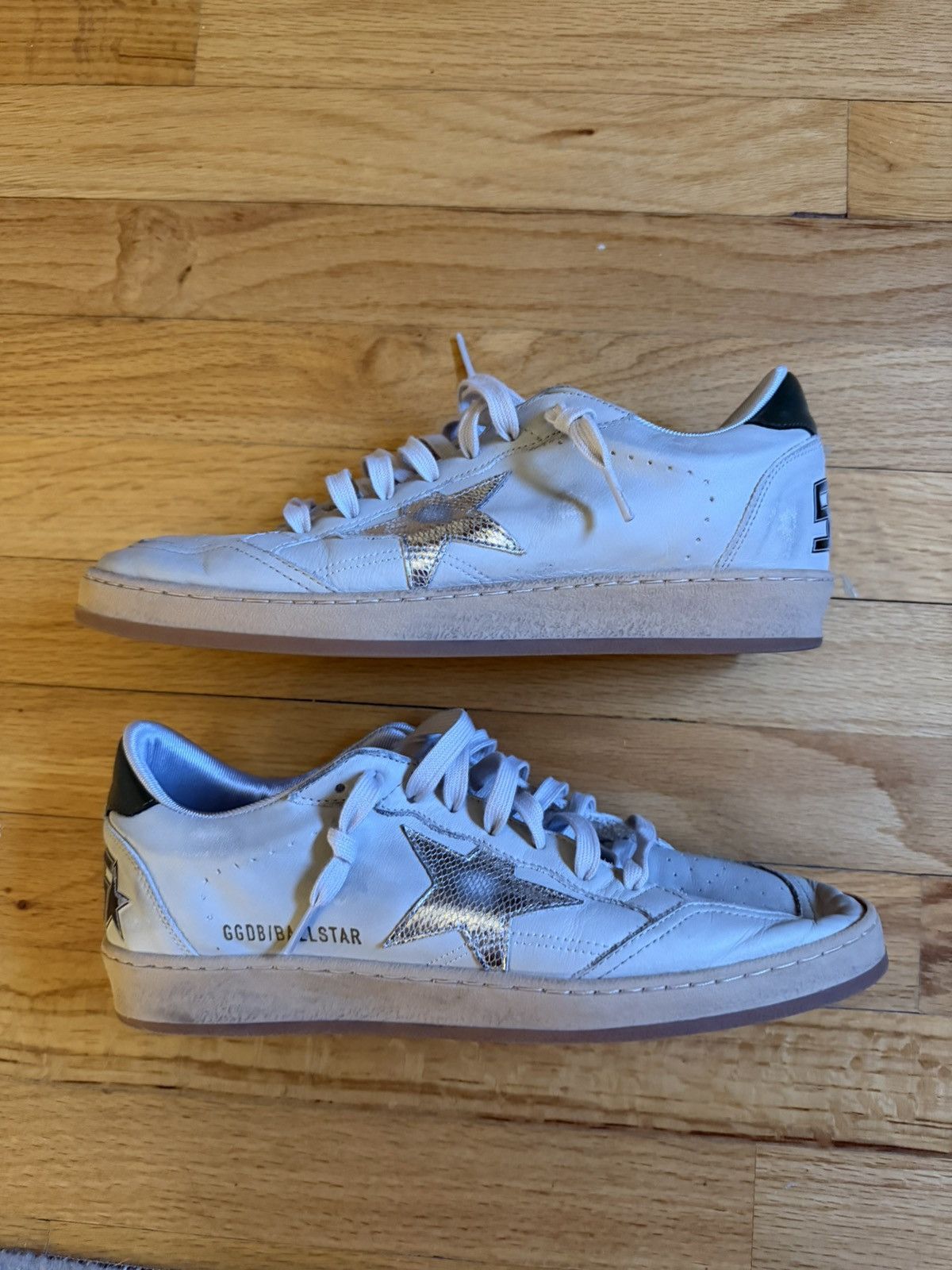 Golden Goose Golden Goose Ball Star Size US 9 / EU 42 - 2 Thumbnail