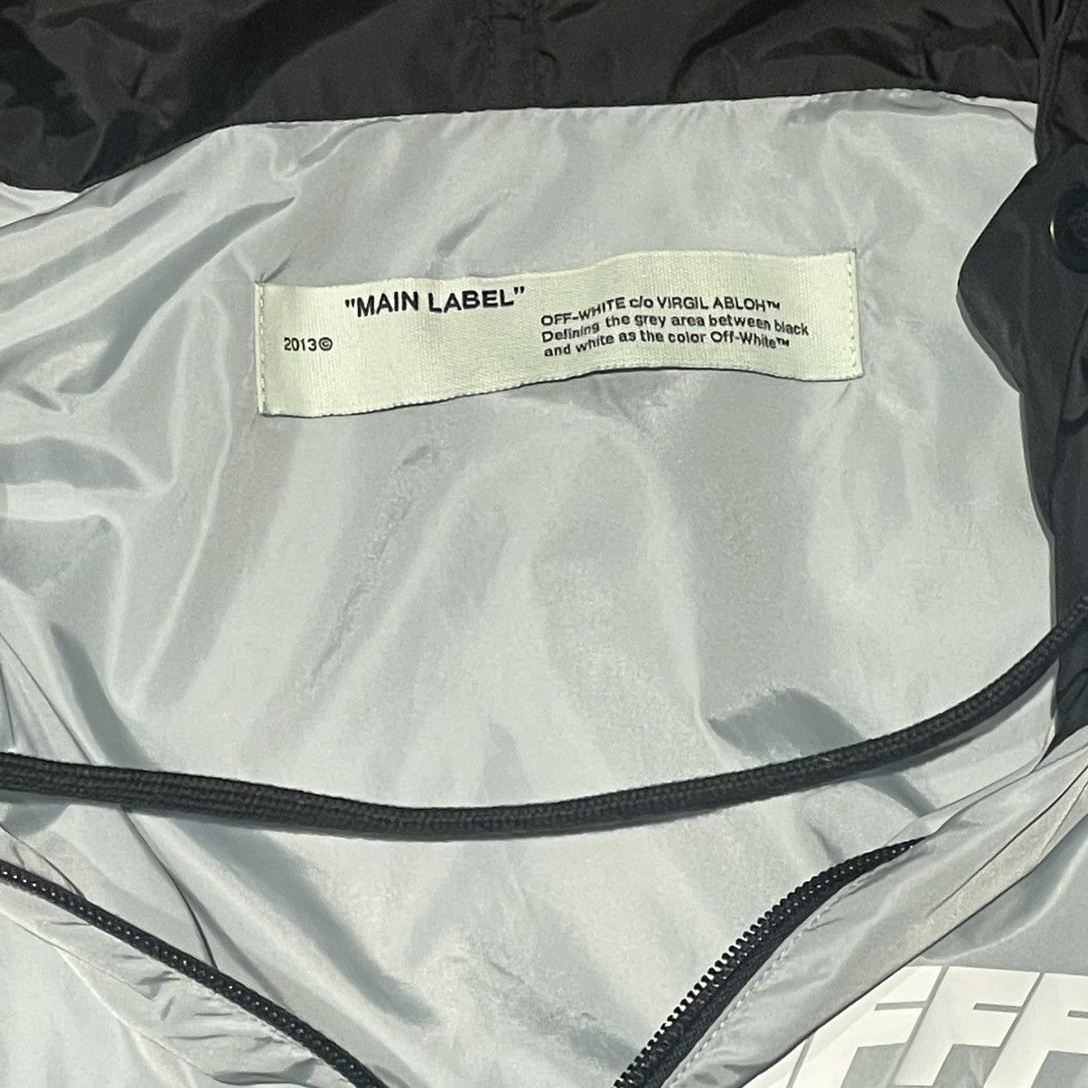 OFF-WHITE Unfinished Windbreaker Jacket Oversized Size Xs