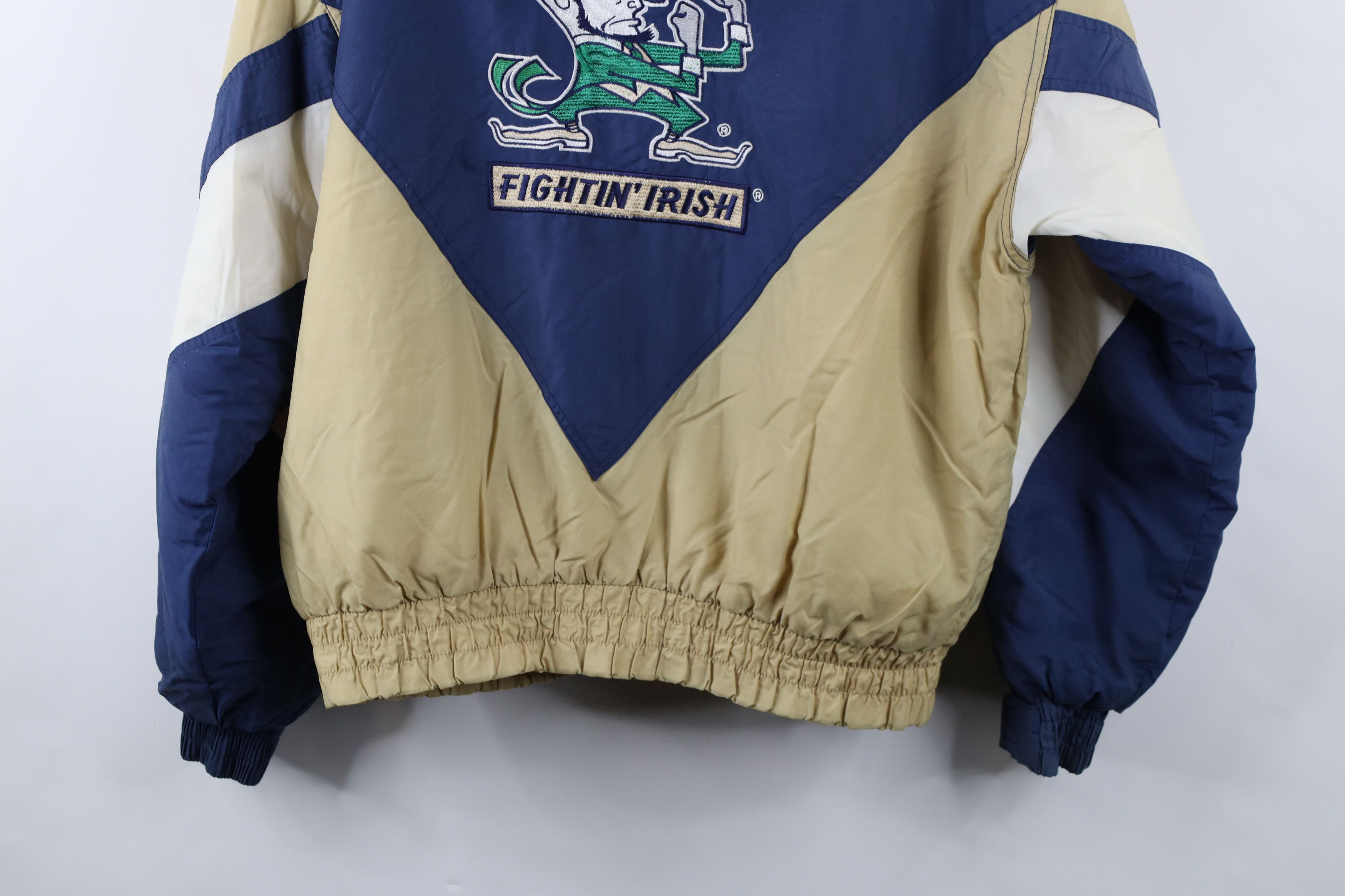 Vintage Vintage 90s Notre Dame University Hooded Puffer Jacket Size US L / EU 52-54 / 3 - 16 Thumbnail
