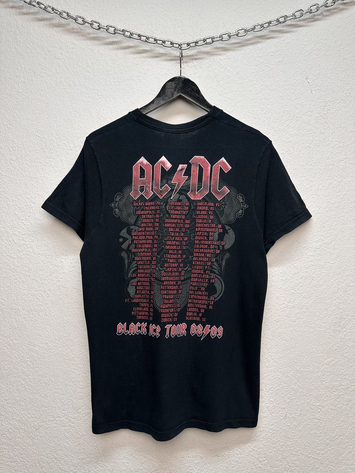 AC/DC AC/DC graphic rock band tee vintage 00s streetwear Size US M / EU 48-50 / 2 - 9 Thumbnail
