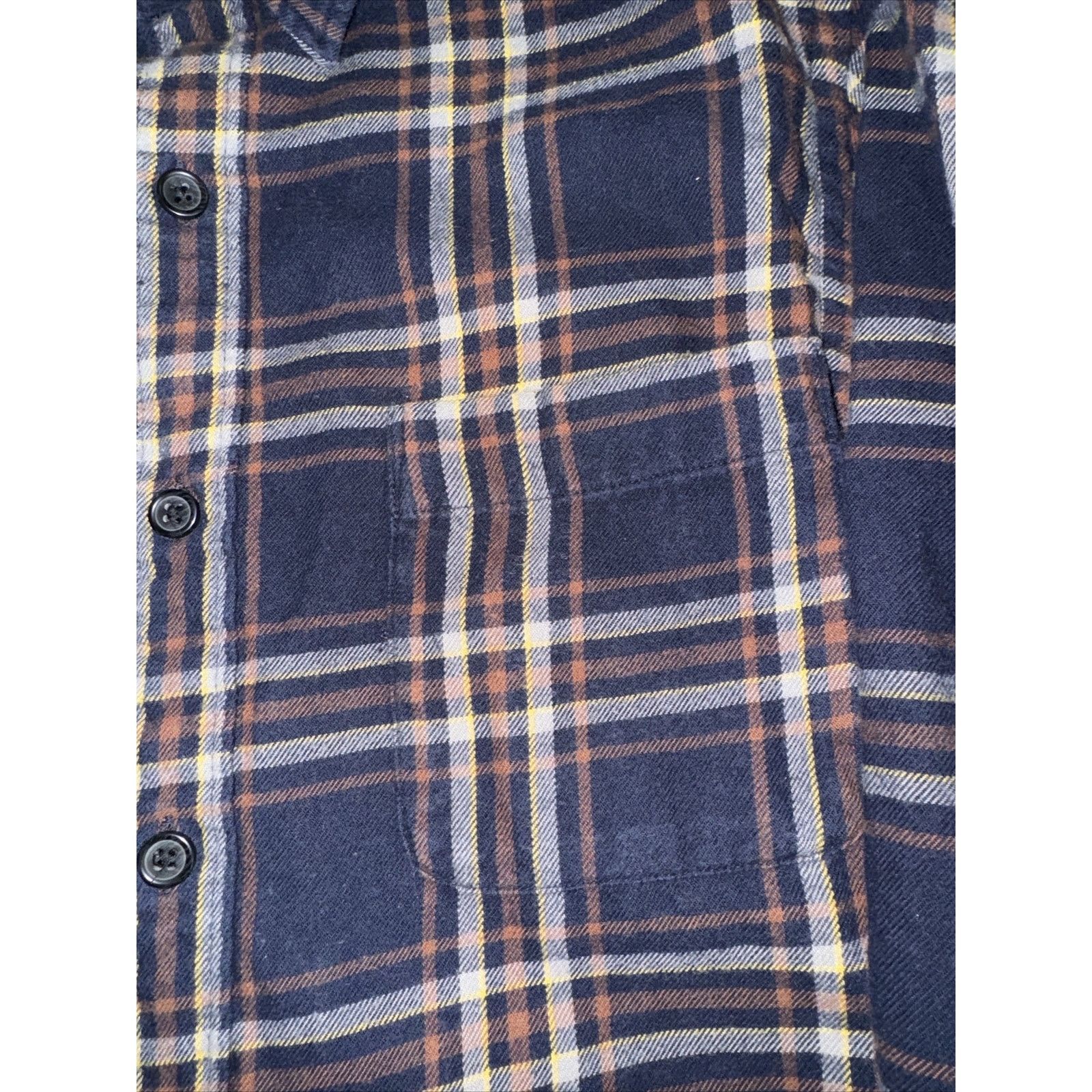 Uniqlo Uniqlo Plaid Flannel Button Up Navy Blue Small Size US S / EU 44-46 / 1 - 2 Thumbnail