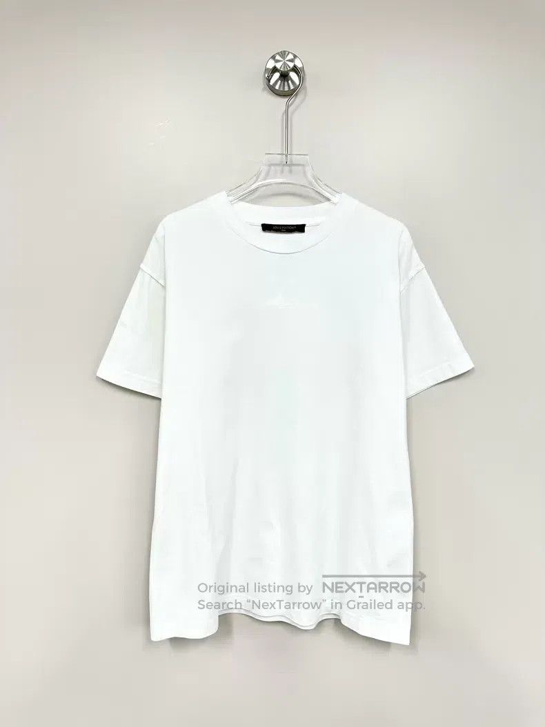 Louis Vuitton Louis Vuitton White embossed logo short sleeve Size US XS / EU 42 / 0 - 1 Thumbnail