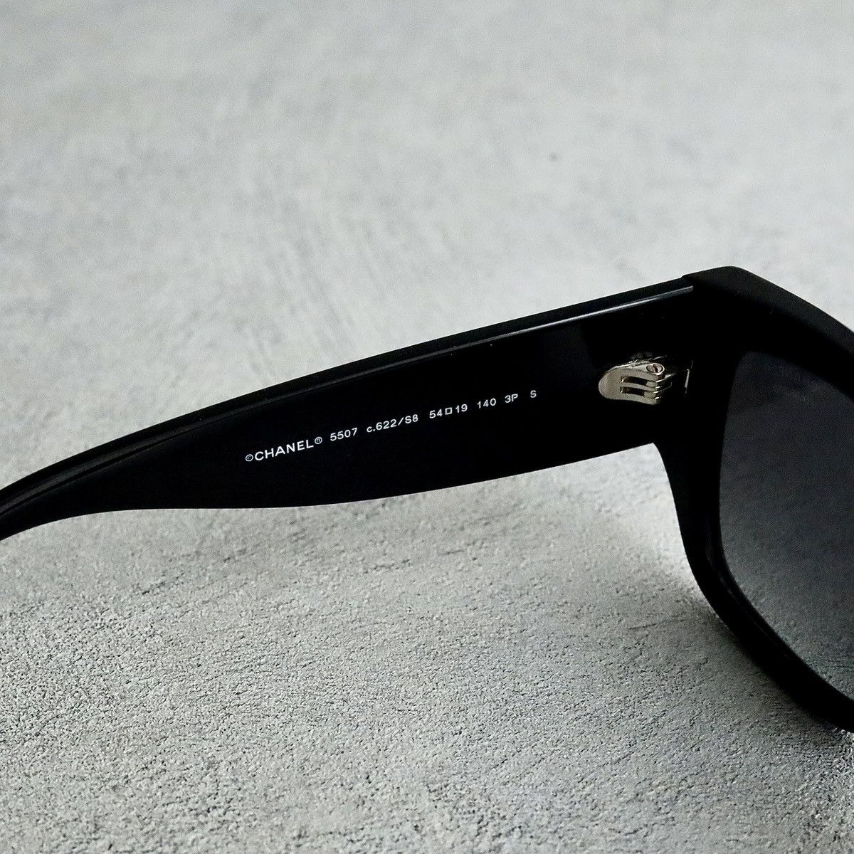 Chanel CHANEL CH5507 SUNGLASSES Size ONE SIZE - 7 Thumbnail