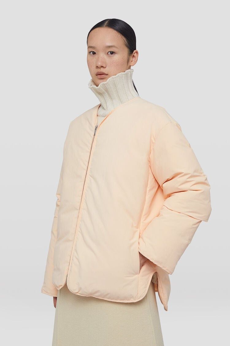 Jil Sander o1w1db10825 Down Jacket in Beige Size S / US 4 / IT 40 - 7 Thumbnail