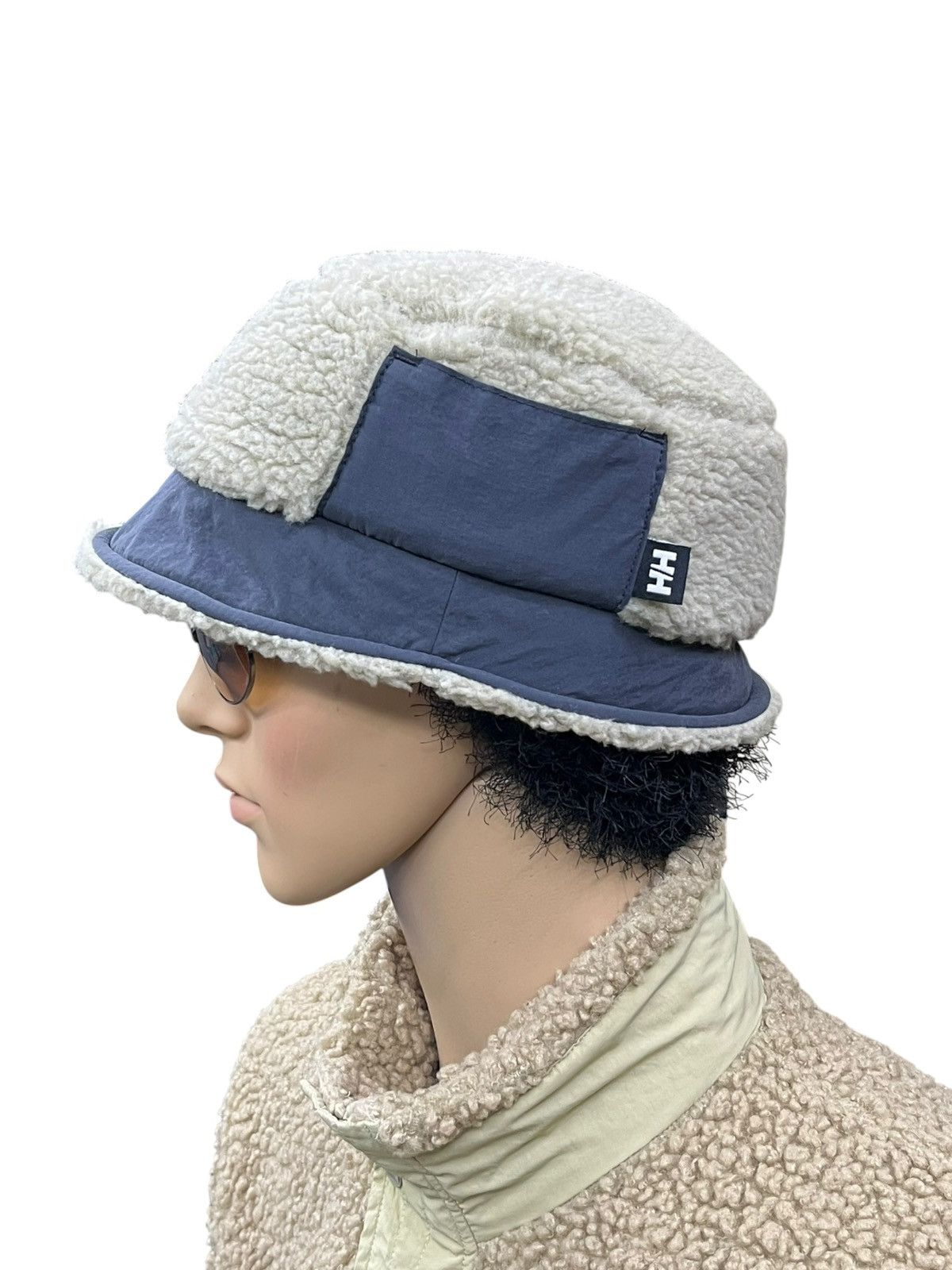 Helly Hansen VINTAGE HELLY HANSEN X GOLDWIN Faux Sherpa Fleece Bucket Hat Size ONE SIZE - 3 Thumbnail