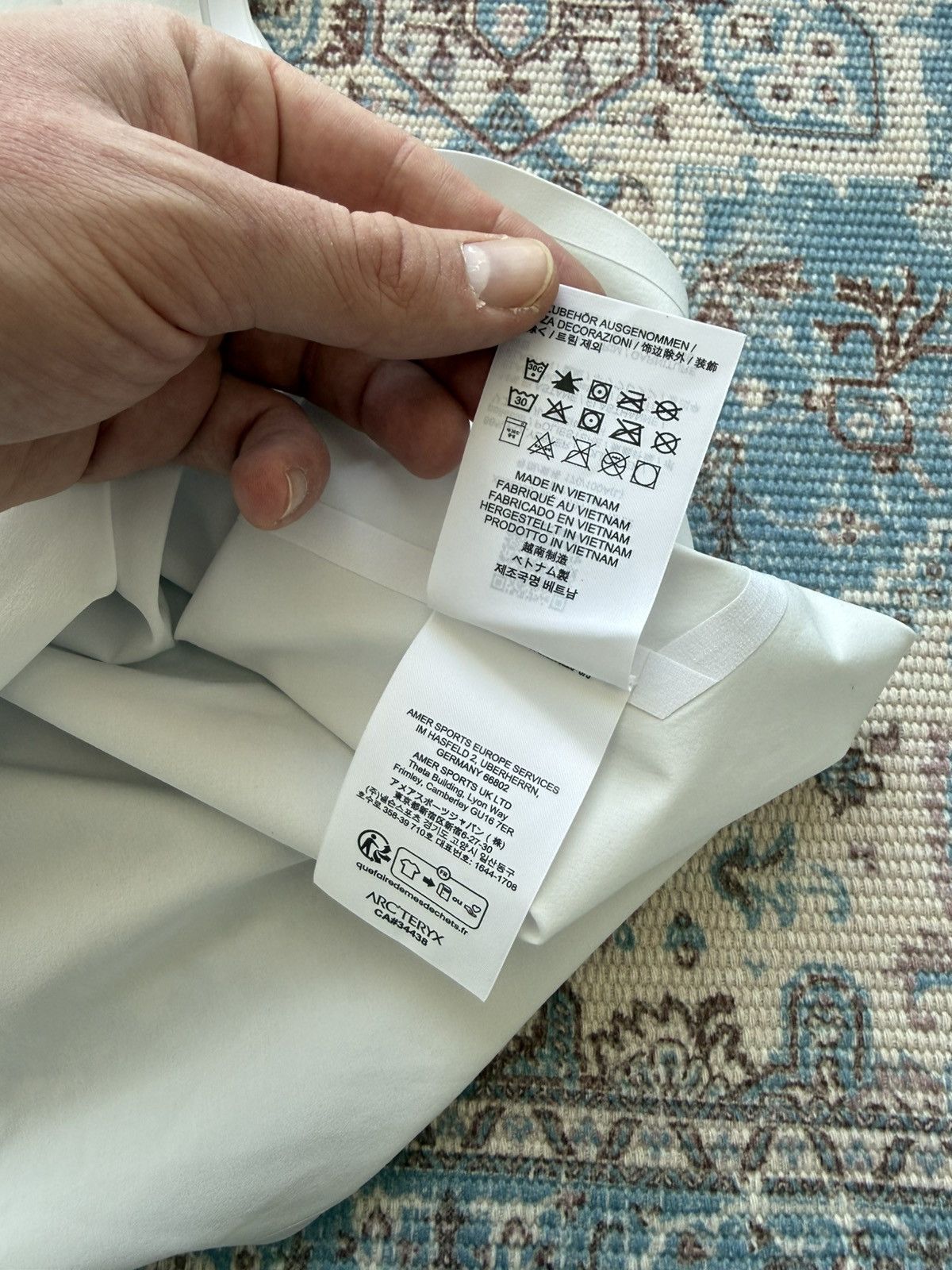 Arc'teryx Arcteryx Veilance Womens Moisture-Wicking Eave Top Size L / US 10 / IT 46 - 10 Thumbnail