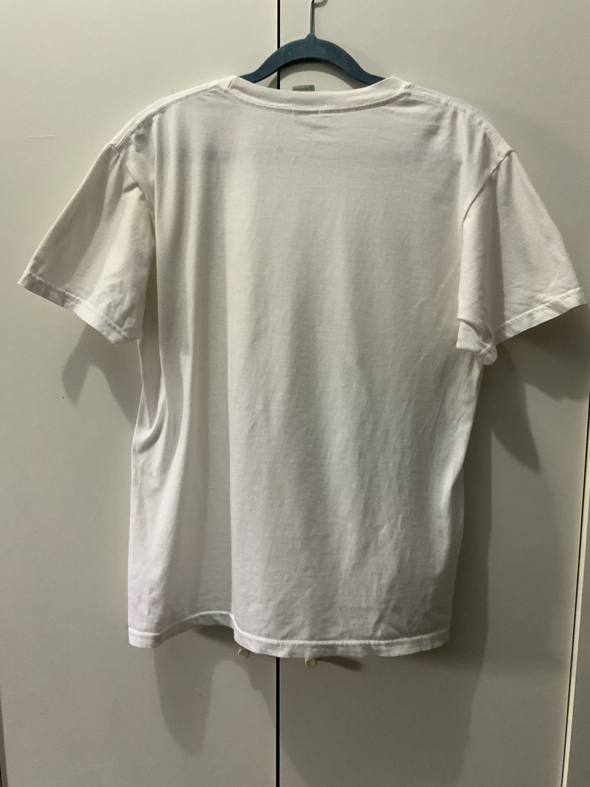 Band Tees Weezer White Band Tee Size US M / EU 48-50 / 2 - 2 Thumbnail