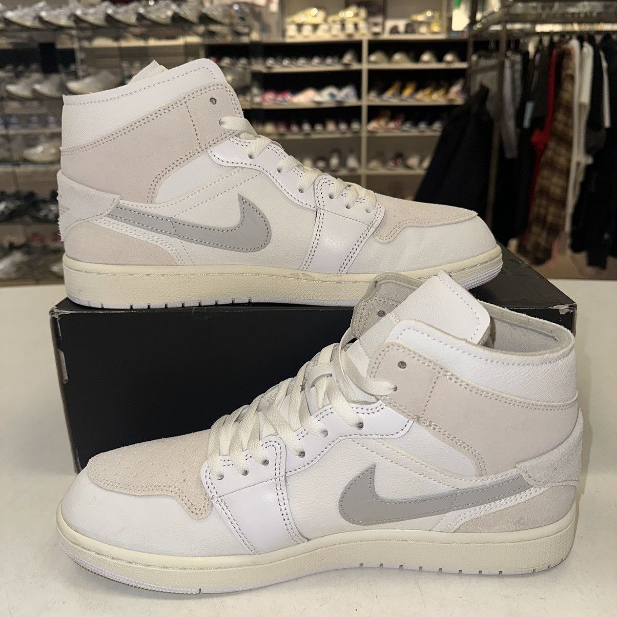 Jordan Brand Size 12 - Air Jordan 1 SE Craft Mid Inside Out - DM9652-120 Size US 12 / EU 45 - 2 Thumbnail