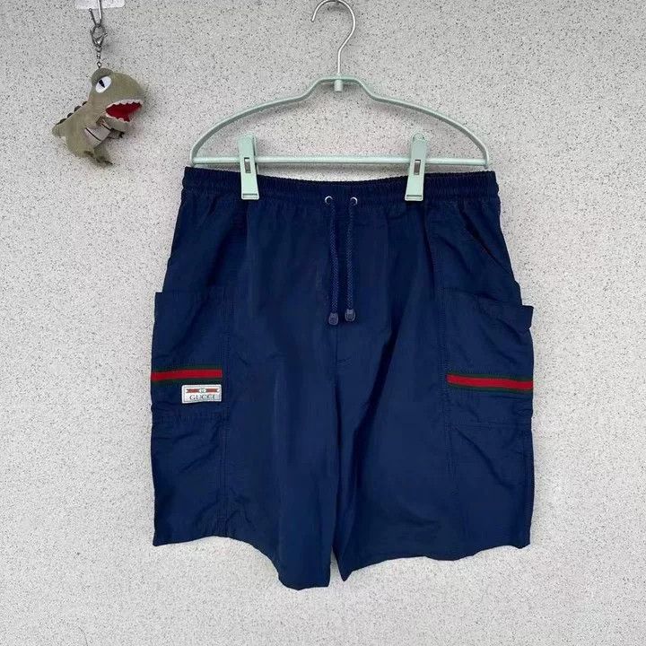 Gucci Gucci Red Green Stripe Logo Shorts Size US 32 / EU 48 - 1 Thumbnail