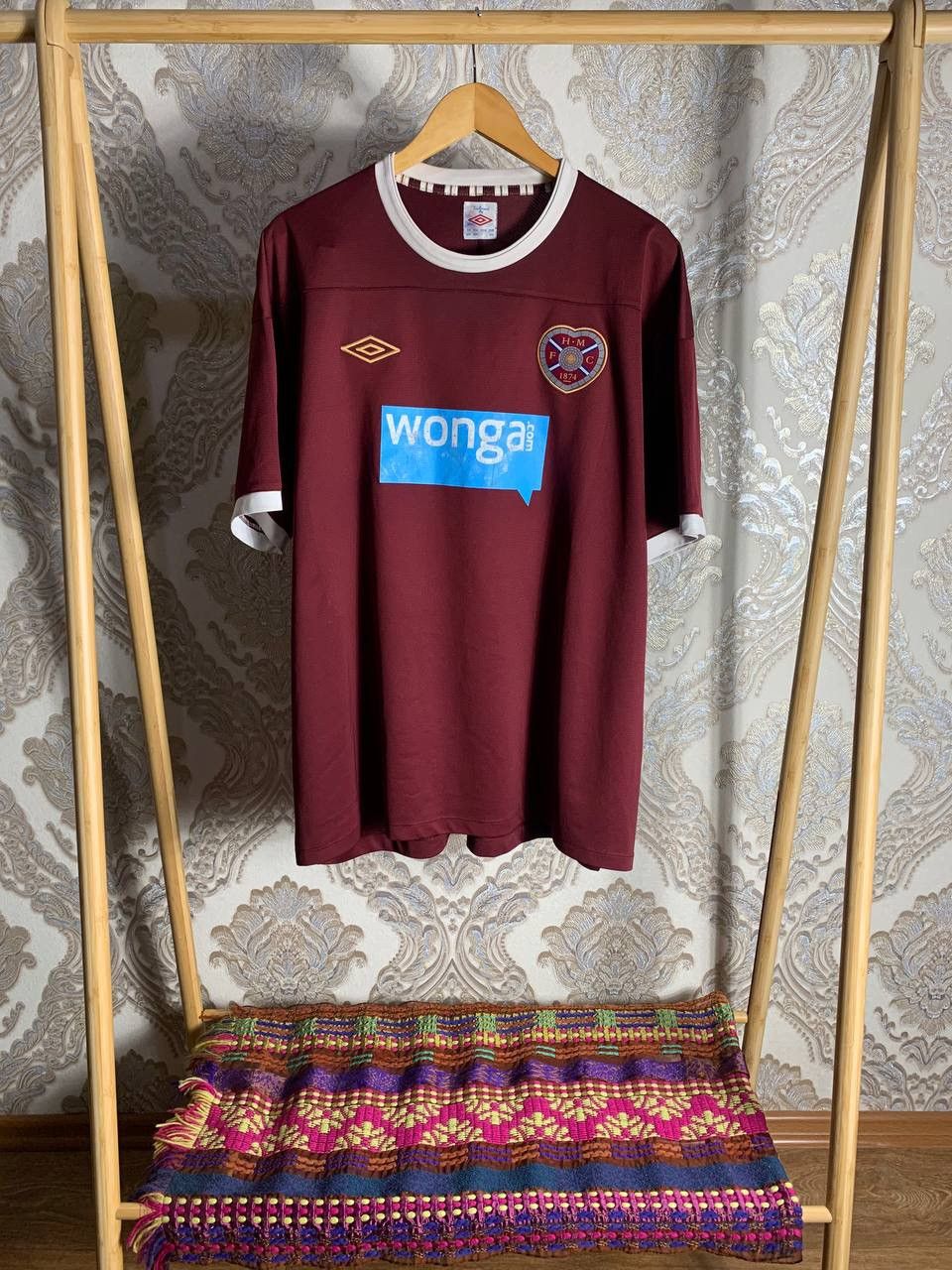 Umbro VERY RARE UMBRO HEARTS OF MIDLOTHIAN ENGLAND SOCCER JERSEY Size US XXL / EU 58 / 5 - 1 Thumbnail