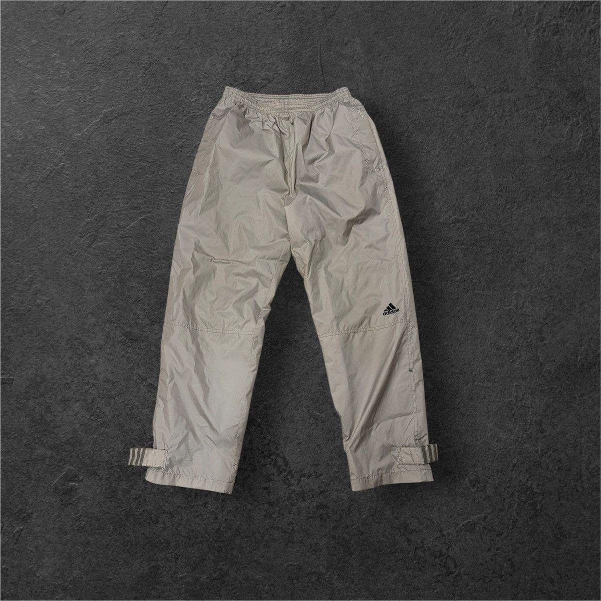 Adidas Vintage adidas track pants Size US 32 / EU 48 - 1 Preview