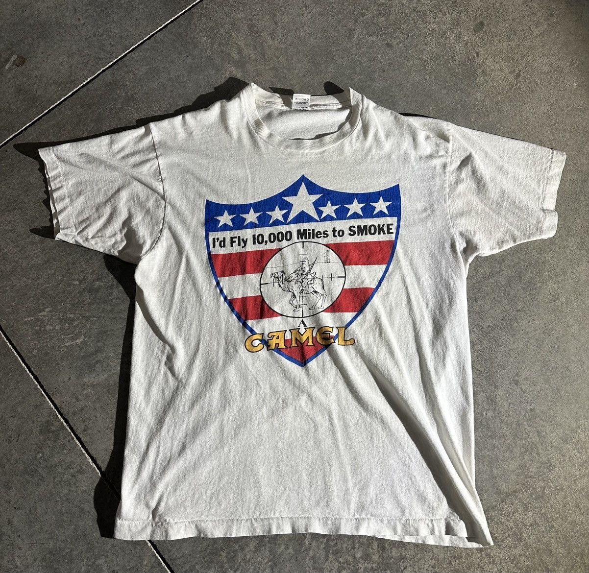 Camel Vintage Camel T-Shirt “I’d fly 10000 miles to smoke a camel” Size US XL / EU 56 / 4 - 1 Thumbnail