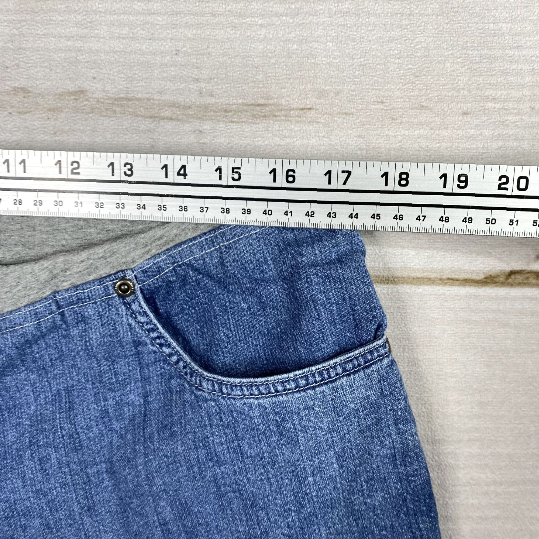 J. Jill J. Jill Shorts Womens 18 Petite Blue Denim Elastic Waist High Rise Cotton Size 40" / US 18 - 4 Thumbnail