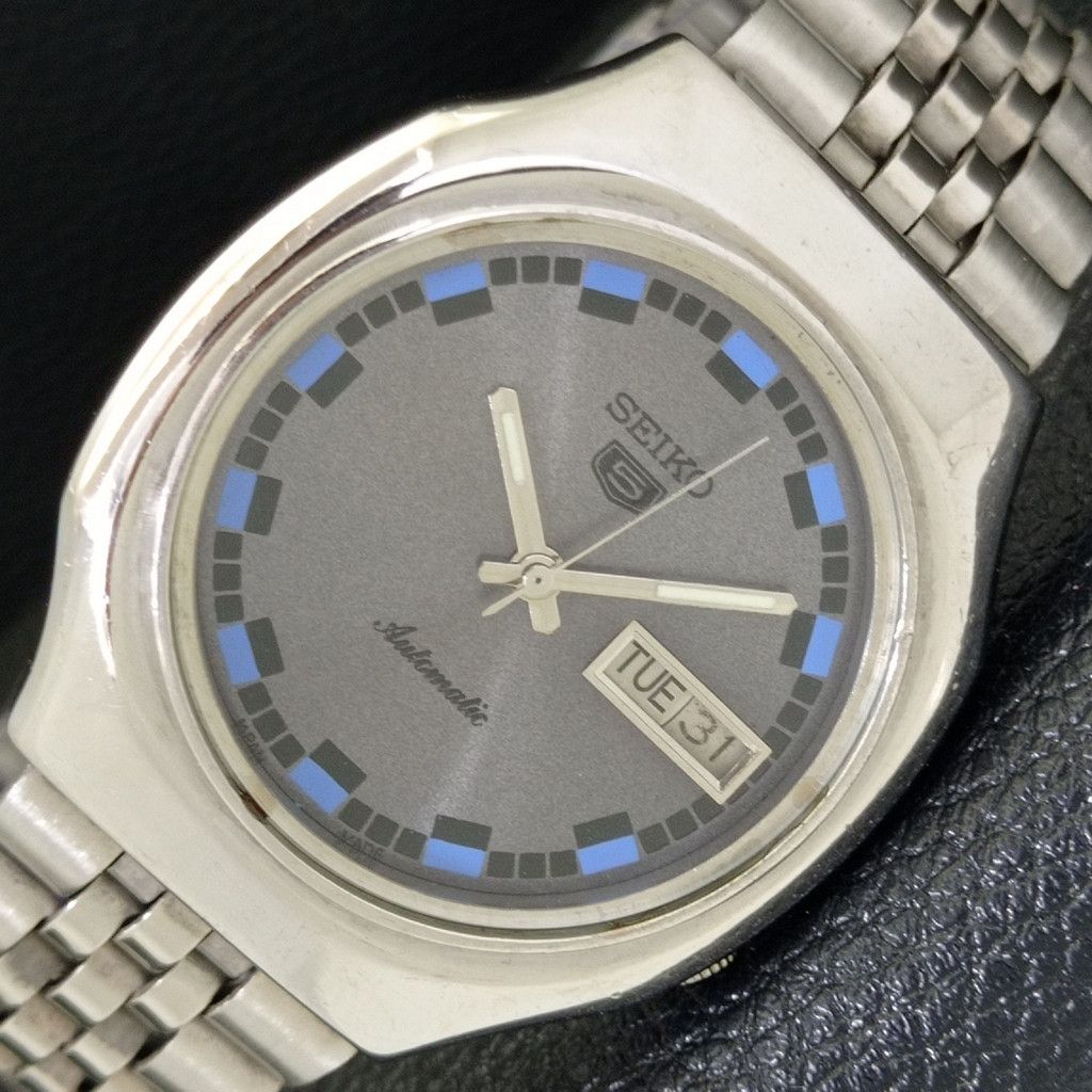 Seiko Genuine Vintage Seiko 5 Automatic Japan Mens Watch A500077 Size 38 - 1 Thumbnail