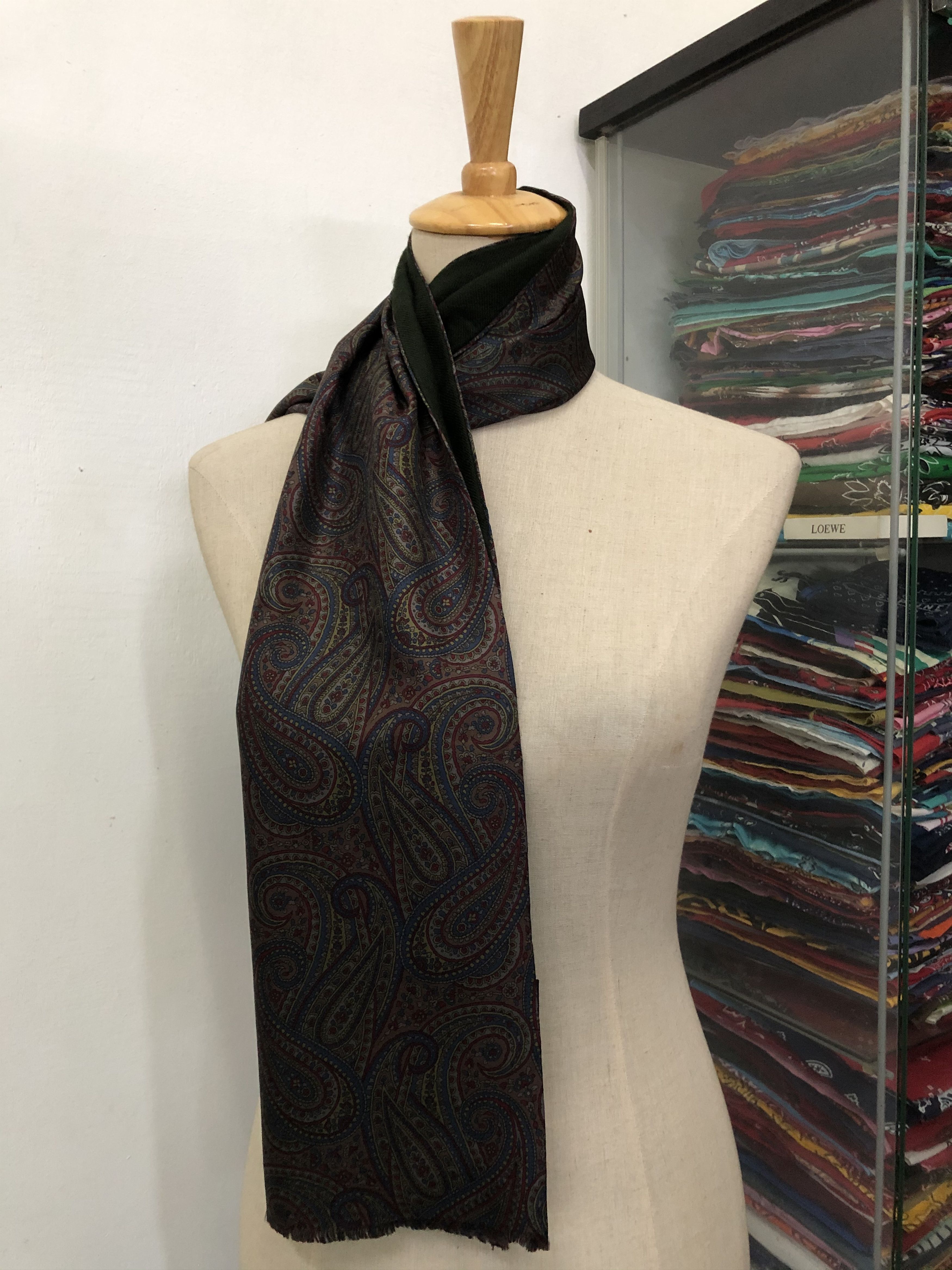 Vintage Vintage Silk Scarf Size ONE SIZE - 1 Thumbnail