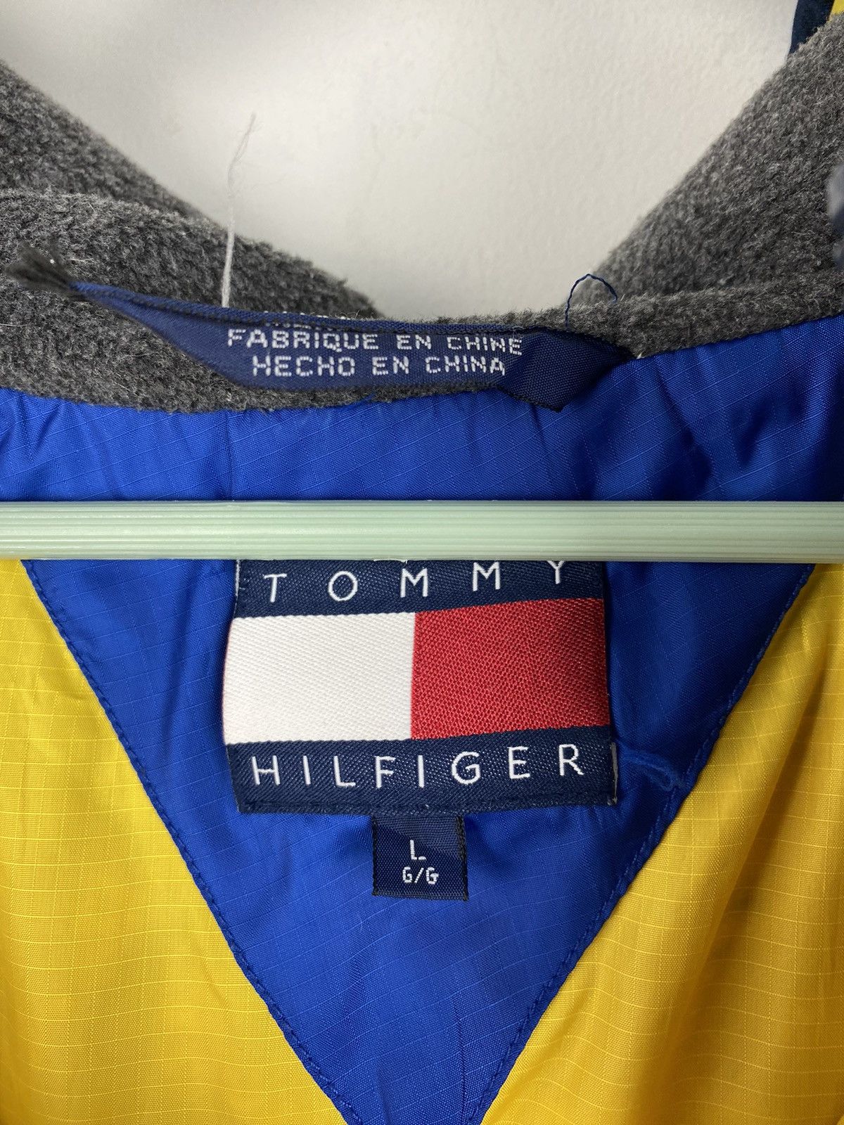 Tommy Hilfiger Vintage Tommy Hilfiger Boardsports Puffer Down Jacket Nike Size US L / EU 52-54 / 3 - 17 Thumbnail