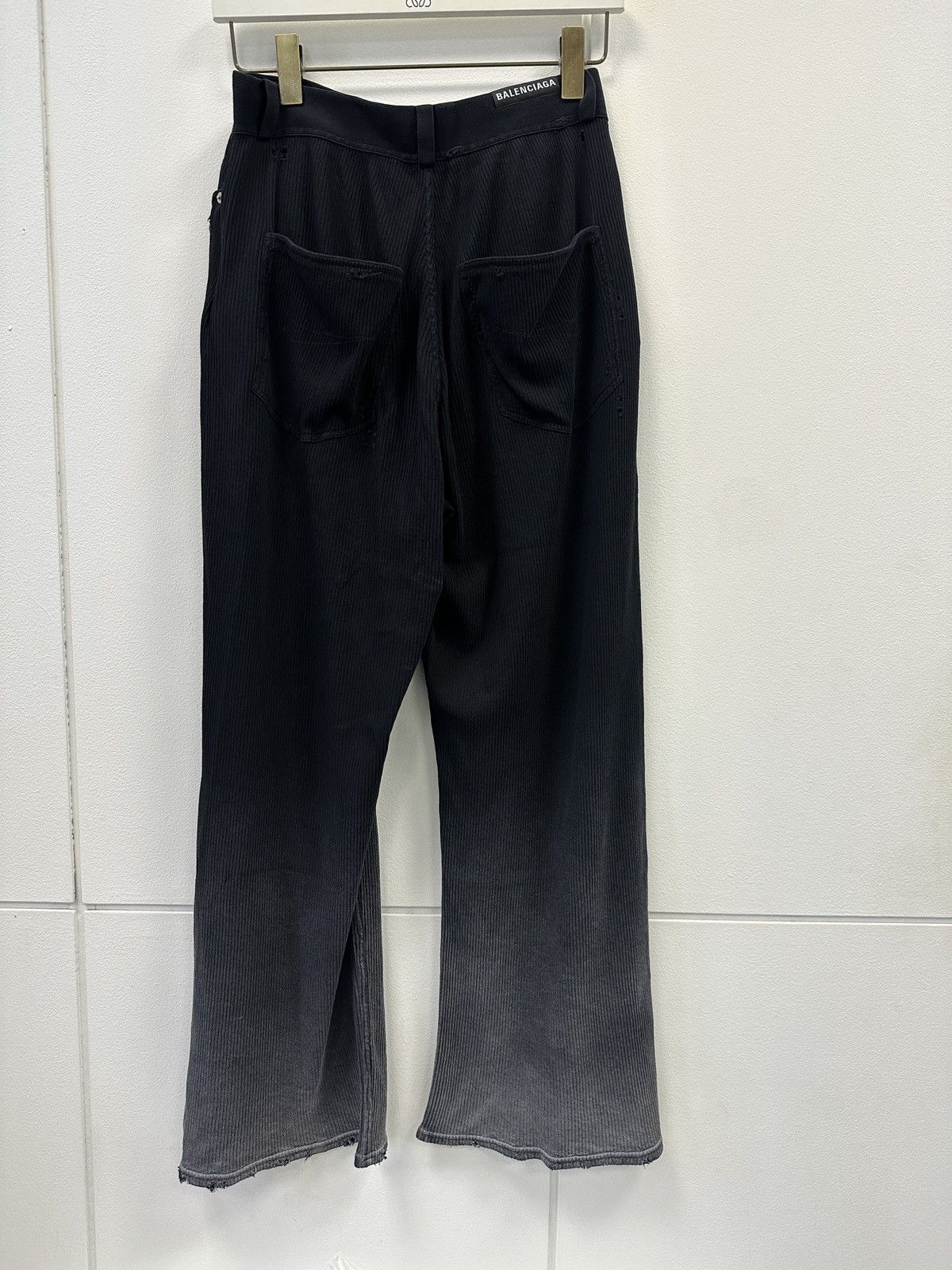 Distressed-effect trousers