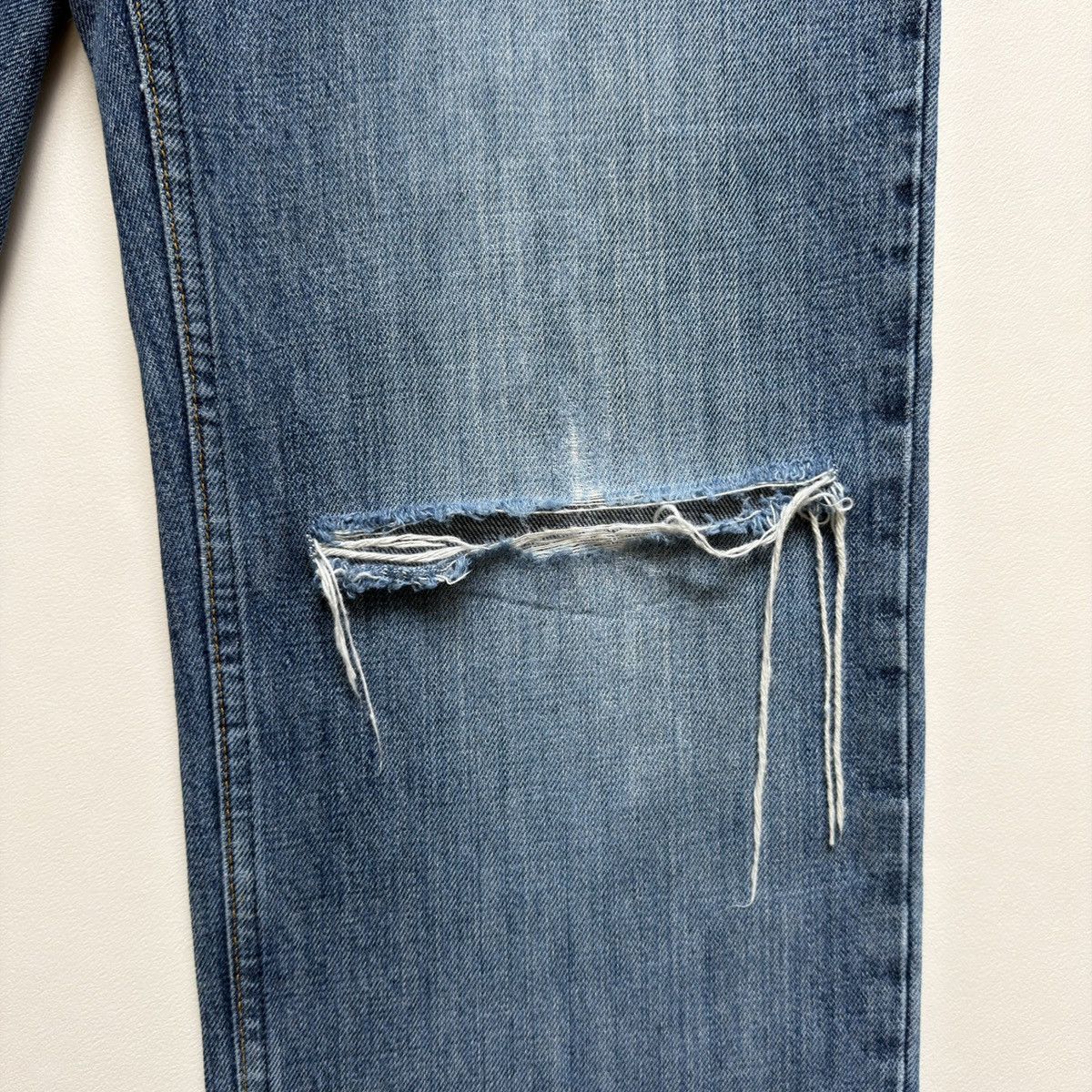 Helmut Lang Thrashed ‘Vintage Sanded Denim’ Jeans Size US 33 - 12 Thumbnail