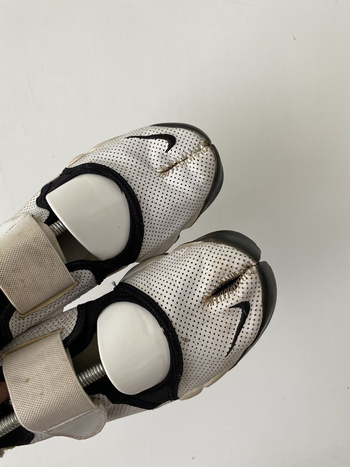 Nike Nike Rift Vintage Tabi Size US 9 / EU 42 - 11 Thumbnail