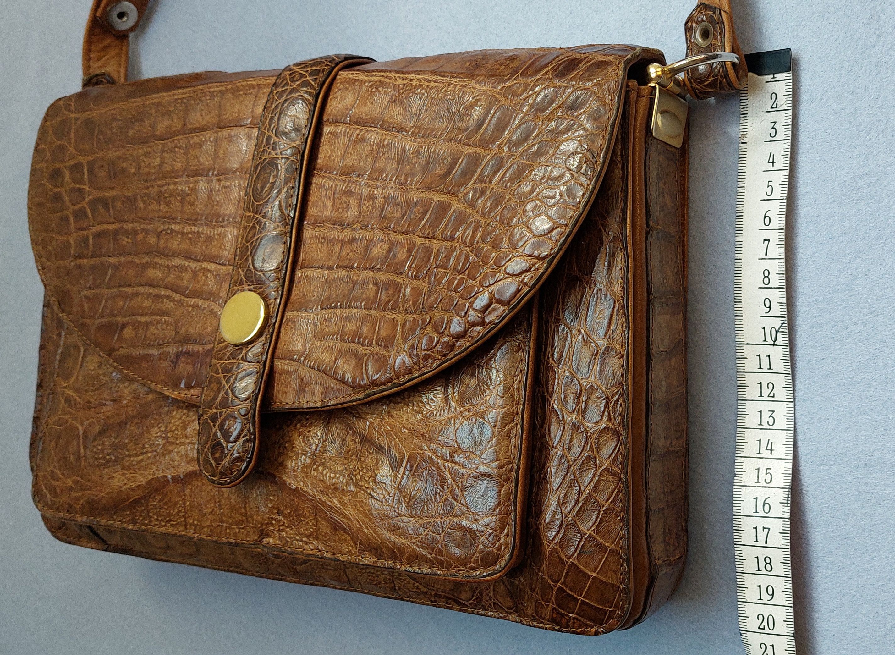Vintage Vintage Crocodile Leather Satchel Bag Size ONE SIZE - 9 Thumbnail