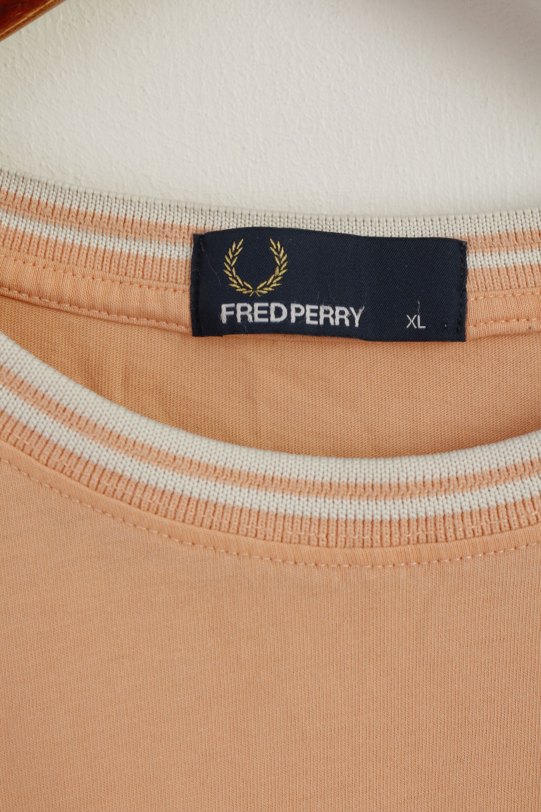 Fred Perry Fred Perry Men L / XL Shirt Peach 100% Cotton 1202 Size US L / EU 52-54 / 3 - 5 Thumbnail