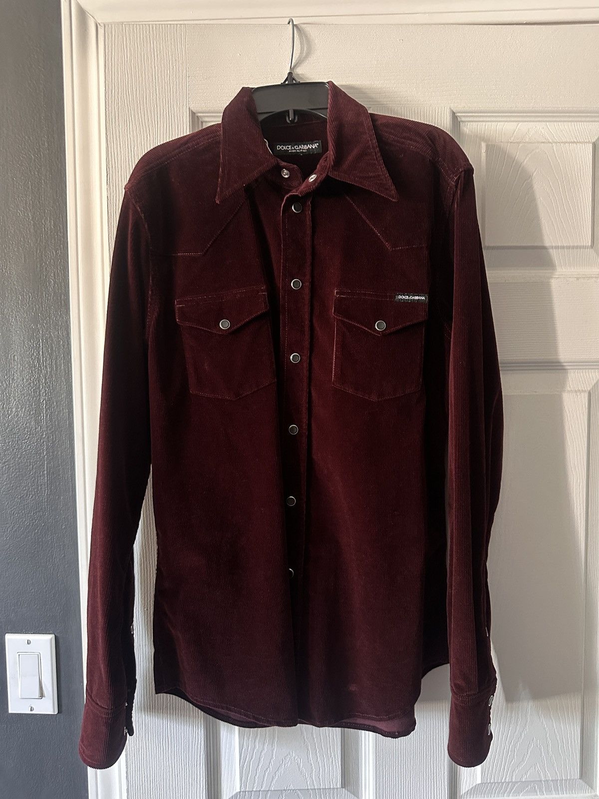 Dolce & Gabbana Dolce & Gabanna Vintage Burgundy Courdoury Button Up Shirt Size US S / EU 44-46 / 1 - 1 Thumbnail