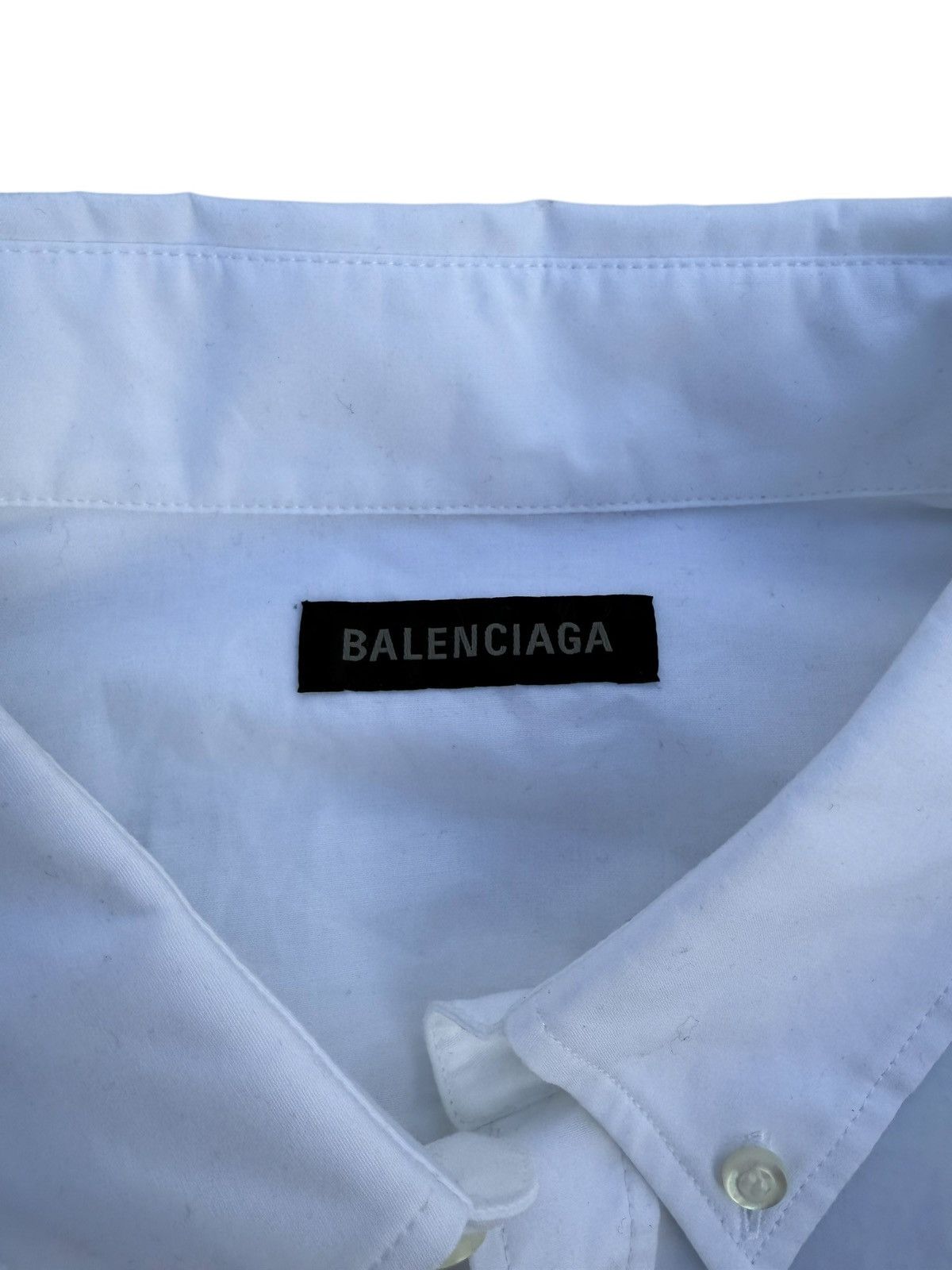 Balenciaga Balenciaga surfer button up shirt Size US XL / EU 56 / 4 - 9 Thumbnail