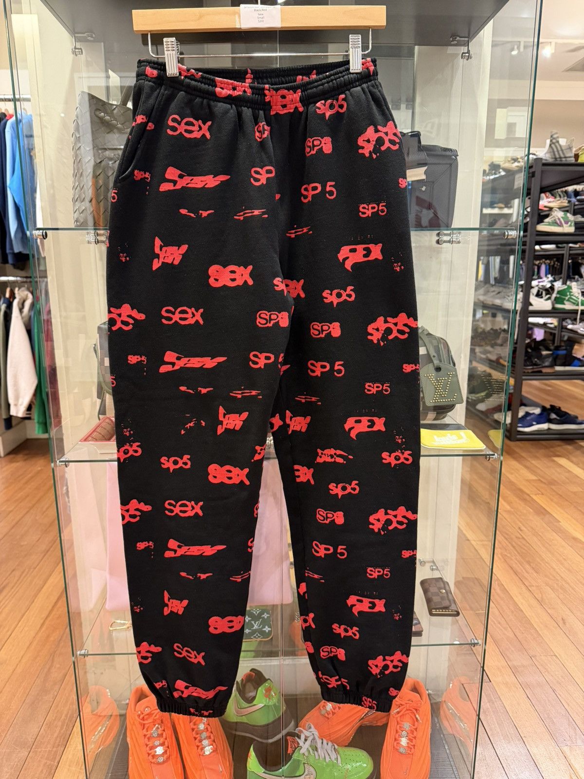 Sp5der Sp5der AOP Sex Sweatpants - Black Red Size US 28 / EU 44 - 1 Thumbnail