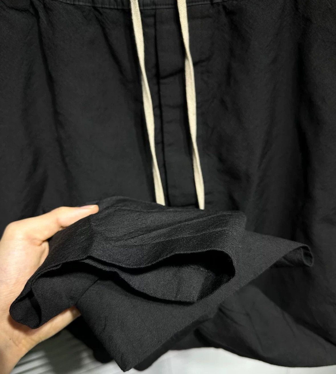 Rick Owens Rick Owens low crotch harem pants, cropped pants Size US 34 / EU 50 - 7 Thumbnail