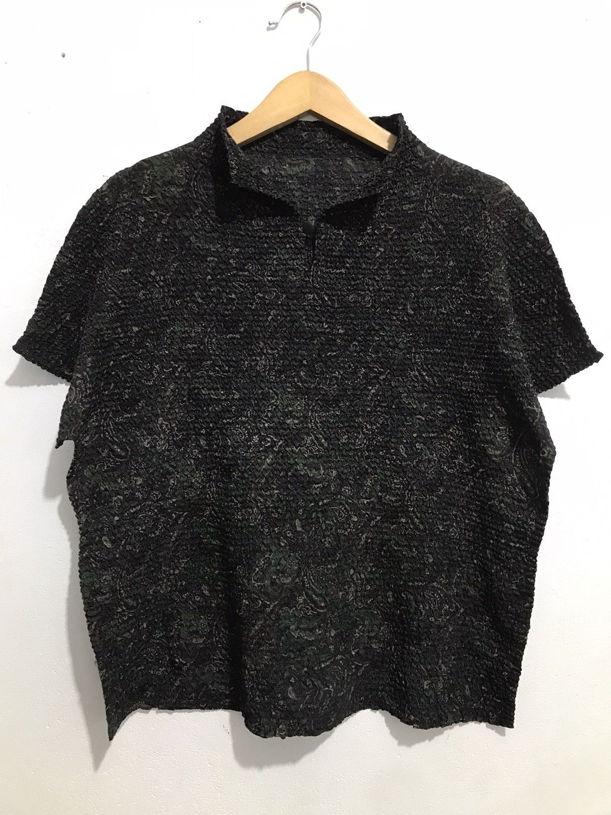image of Issey Miyake x Yohji Yamamoto Japanese Leilian Bandana Pleated Shirt, Men's (Size Medium)