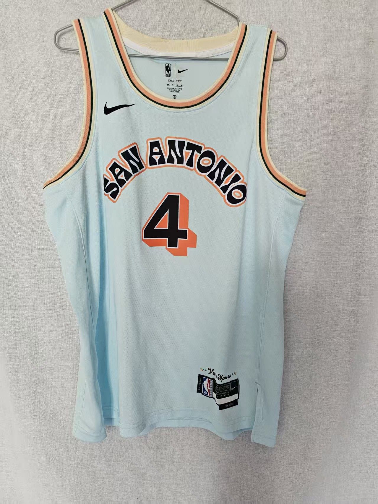 NBA San Antonio Spurs De’Aaron Fox Jersey Size US S / EU 44-46 / 1 - 1 Thumbnail