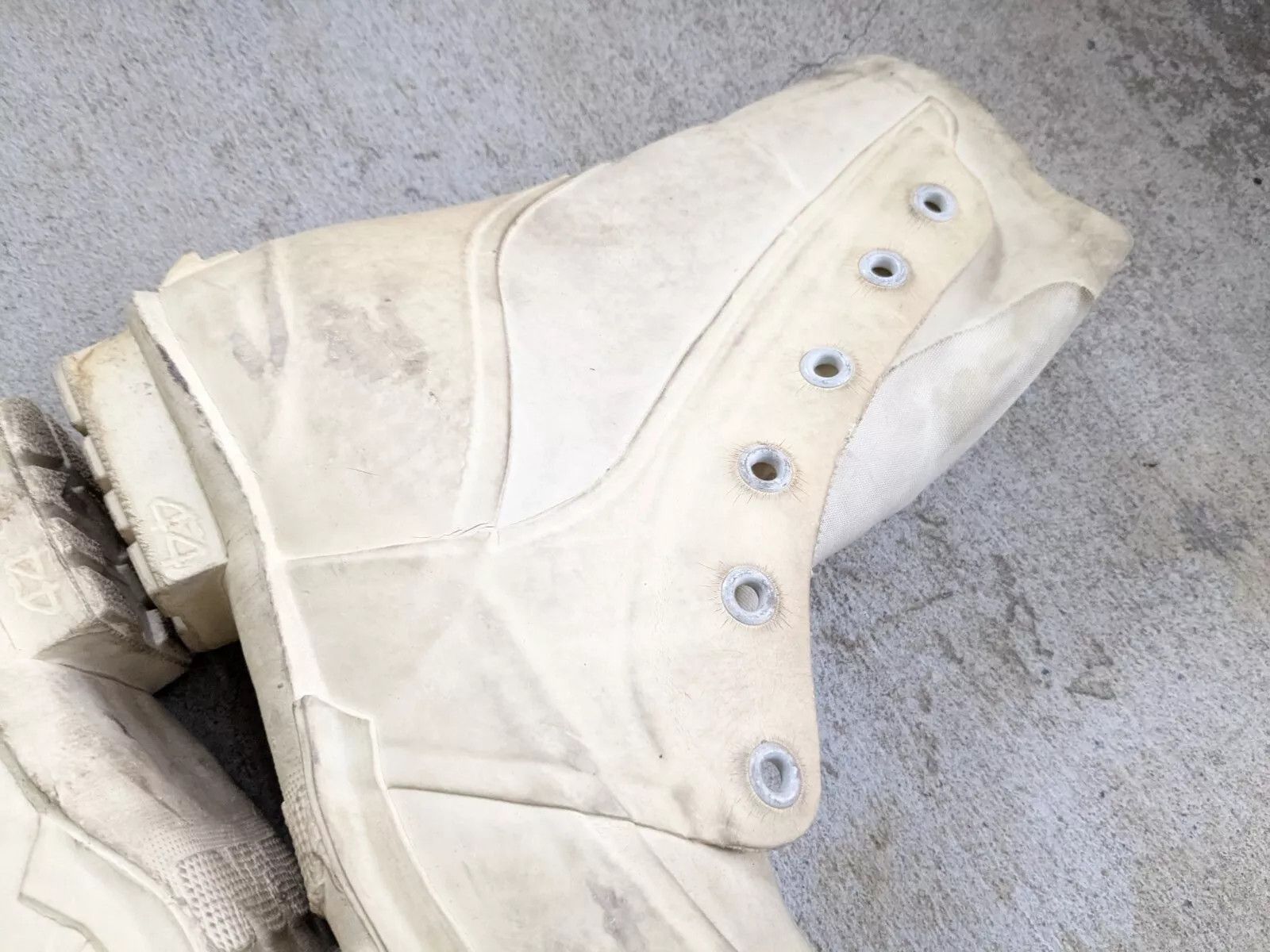 Bata Vintage Bunny Boots White Rubber 8 Raf Simons Snow Size US 8 / EU 41 - 10 Thumbnail