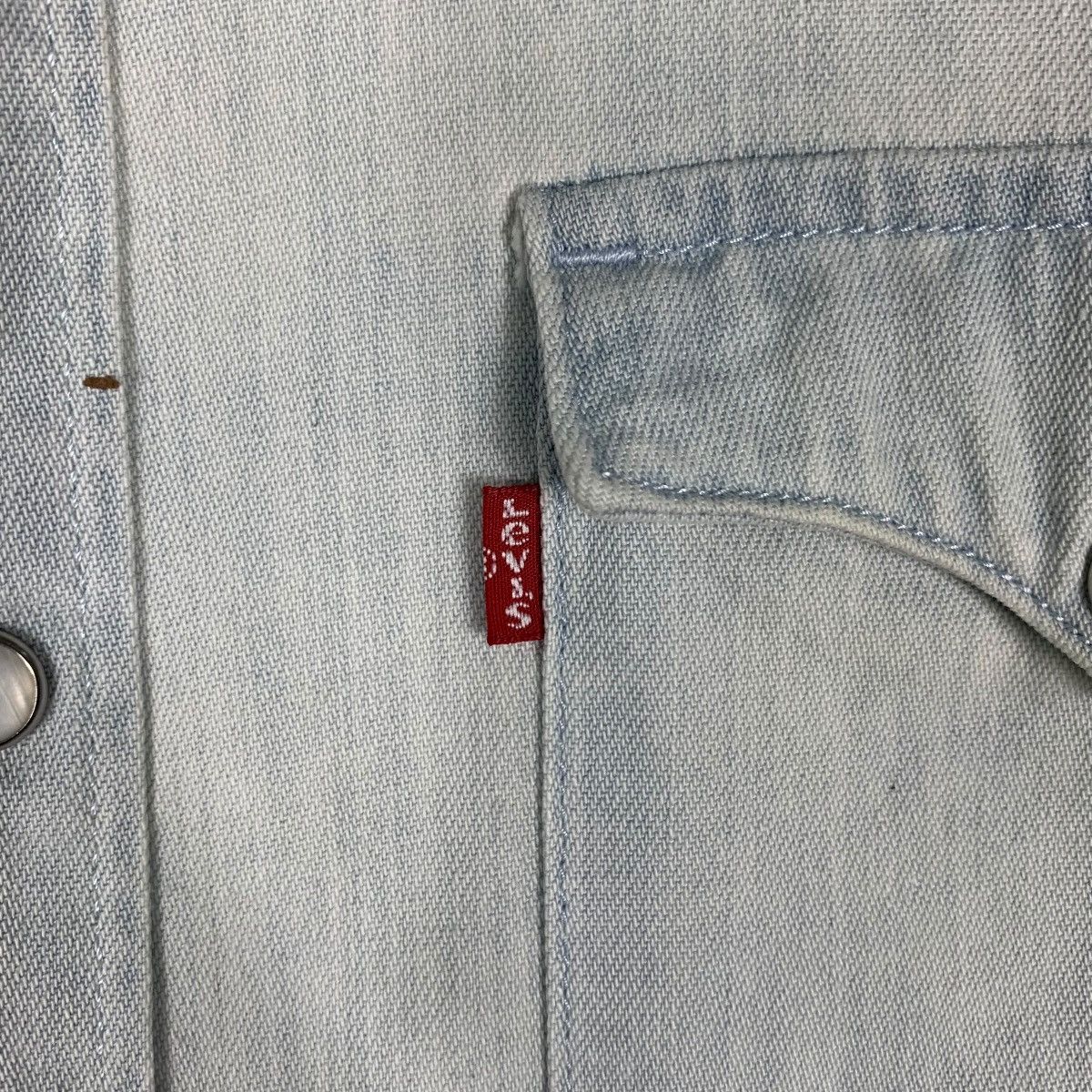 Levi's LEVI’S Blue Washed Chambray Work Shirt #1401-C63 Size US S / EU 44-46 / 1 - 14 Thumbnail