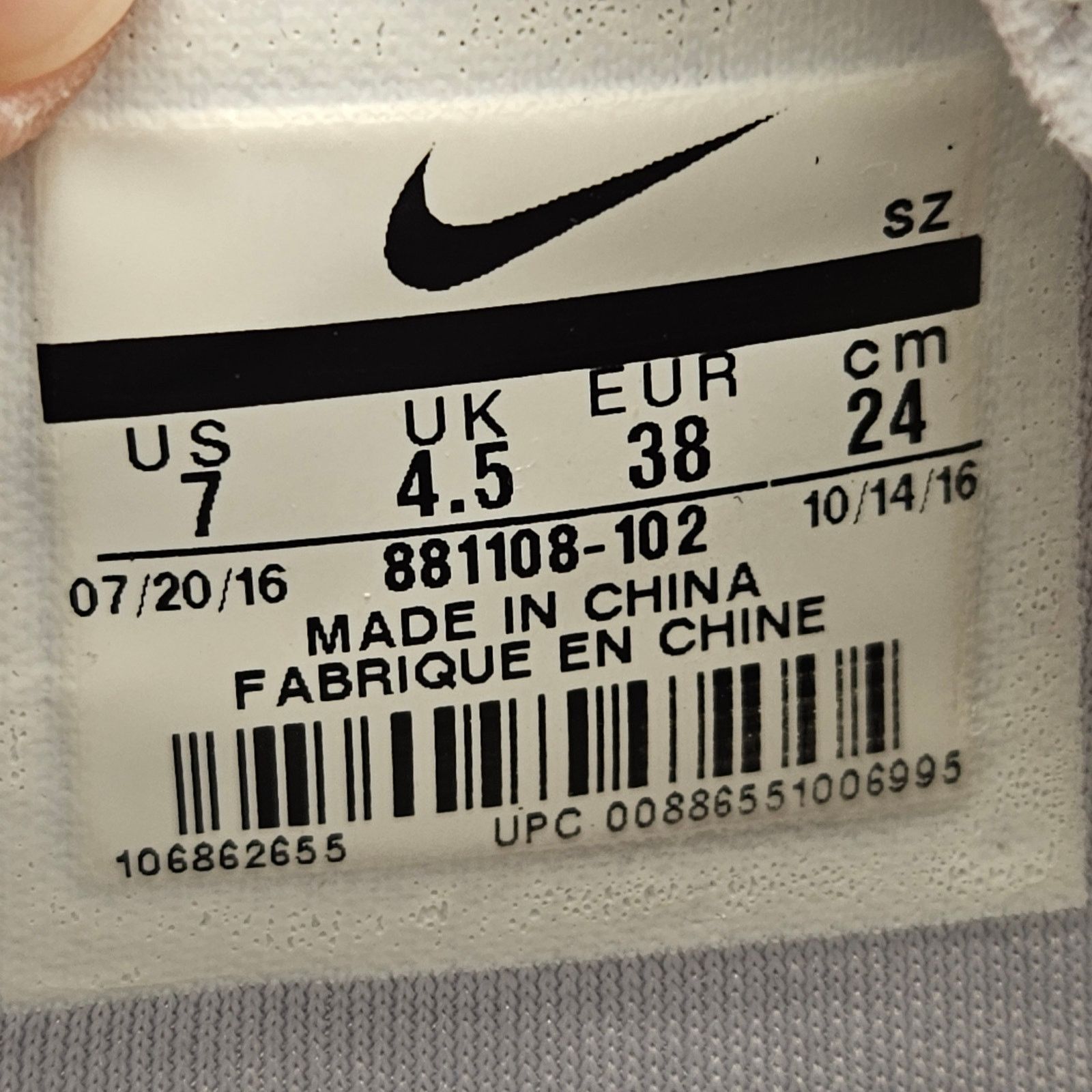 Nike NIKE WOMEN'S 7 AIR MAX 90 ULTRA 2.0 SI WHITE WOLF GREY Size US 7 / IT 37 - 6 Thumbnail