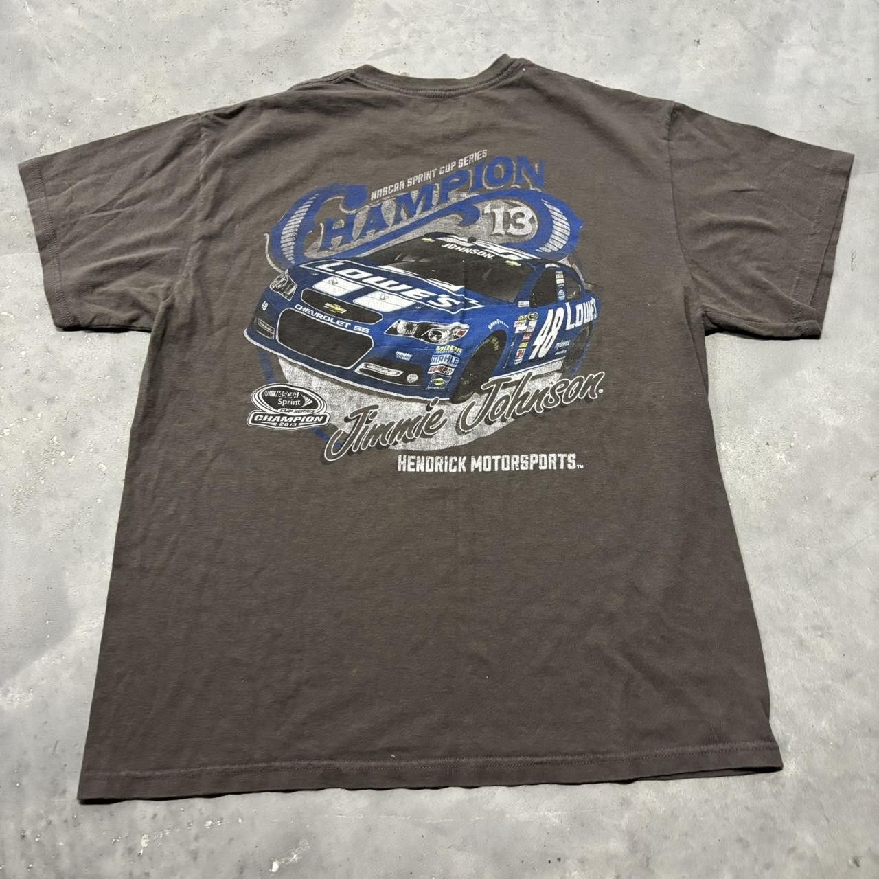 NASCAR × Vintage Vintage Y2K/2000s Faded NASCAR Racing Streetwear Graphic Tee! Size US L / EU 52-54 / 3 - 1 Thumbnail