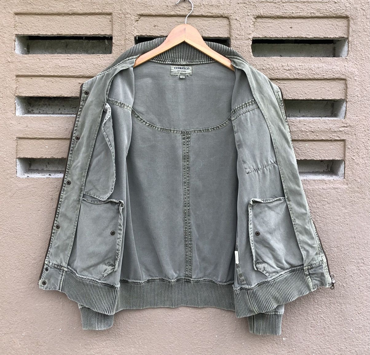 Vintage Vintage CORISCO evolve Faded Bomber Jacket Size US L / EU 52-54 / 3 - 9 Thumbnail