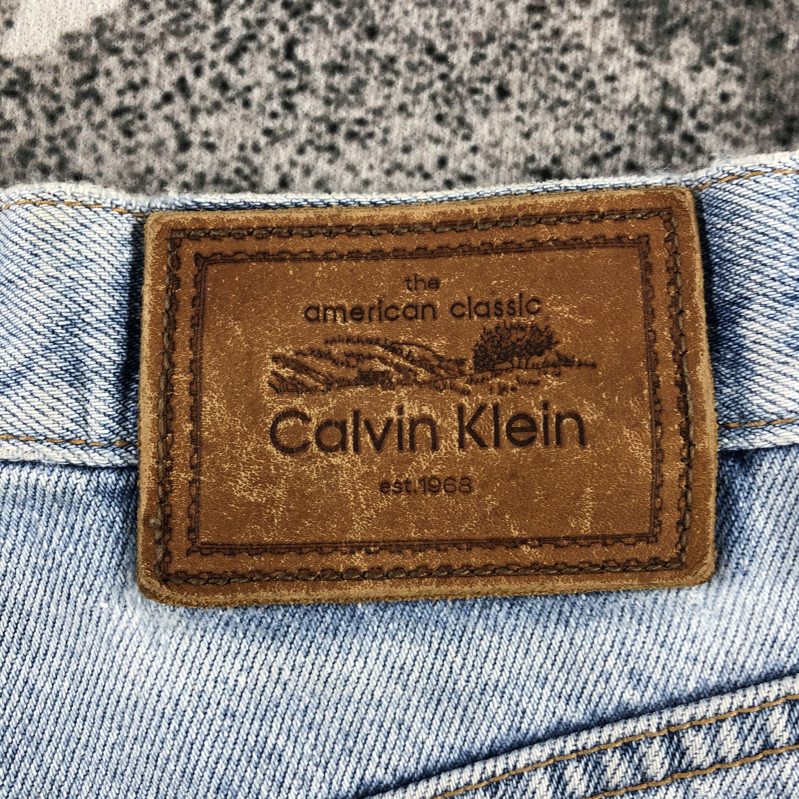 Calvin Klein Vintage Calvin Klein Jeans Medium Wash Denim KJ755 Size US 30 / EU 46 - 5 Thumbnail