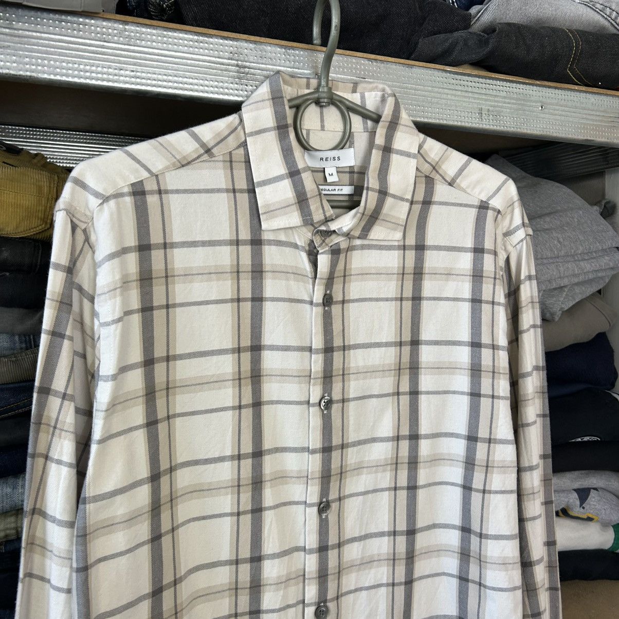 Reiss Designer Reiss Basic Streetwear button up shirt size M Size US M / EU 48-50 / 2 - 2 Thumbnail