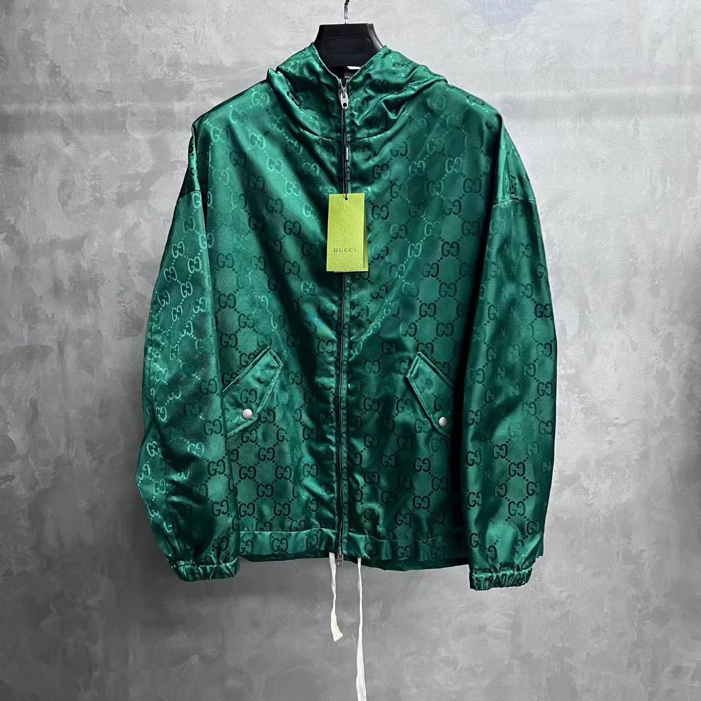 Gucci Gucci Green GG Waterproof Canvas Hooded Jacket 46 Size US S / EU 44-46 / 1 - 1 Thumbnail