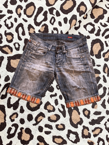 Miss Sixty MISS SIXTY Jeans Distressed Denim Blue Shorts size 28 Size 28" / US 6 / IT 42 - 1 Thumbnail