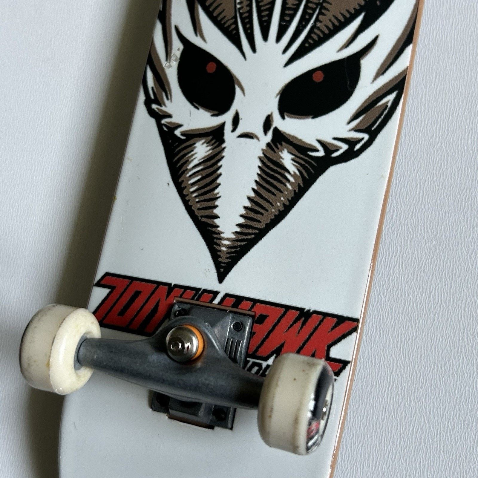 Vintage Tony Hawk Birdhouse Tech Deck Hand Board 10.5" Birdhouse Art Size ONE SIZE - 2 Thumbnail