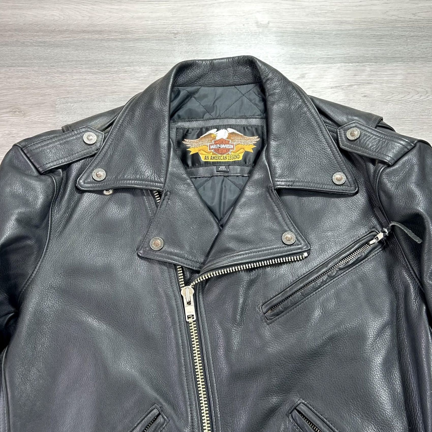 Harley Davidson VINTAGE Harley-Davidson Mens Jacket 48 Leather Black Biker Motorcycle Riding USA Jacket/Coat Short Zip Pockets Size US M / EU 48-50 / 2 - 5 Thumbnail