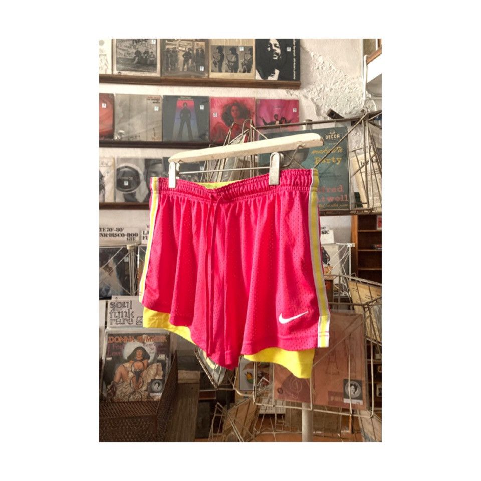 Nike NIKE Mesh Jersey Shorts Size 30" / US 8 / IT 44 - 1 Thumbnail
