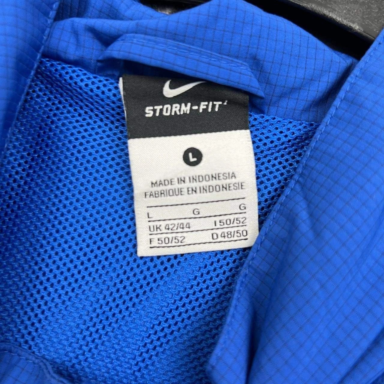 Nike Boise State Broncos Windbreaker Jacket Men Nike Storm Fit L Size US L / EU 52-54 / 3 - 3 Thumbnail