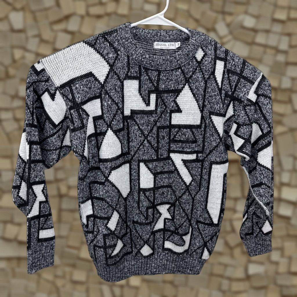 Liz Claiborne VINTAGE Claiborne Sweater Adult Medium Gray Geometric Wool Blend Pullover Crew Neck Long Sleeve Mens Size US M / EU 48-50 / 2 - 1 Thumbnail