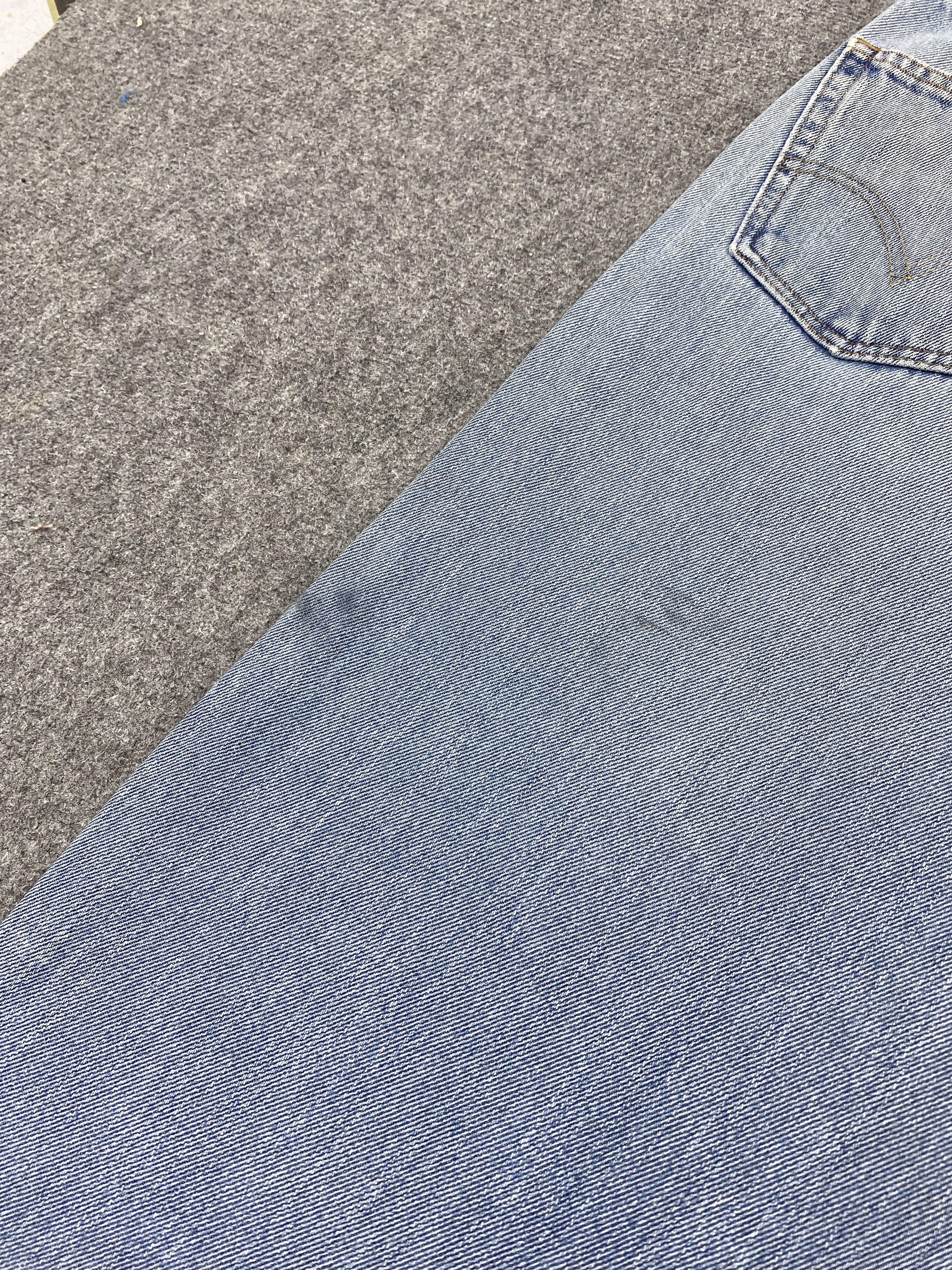 Levi's Light Washed Vintage Levis 550 Jeans DP2338 Size US 35 - 17 Thumbnail